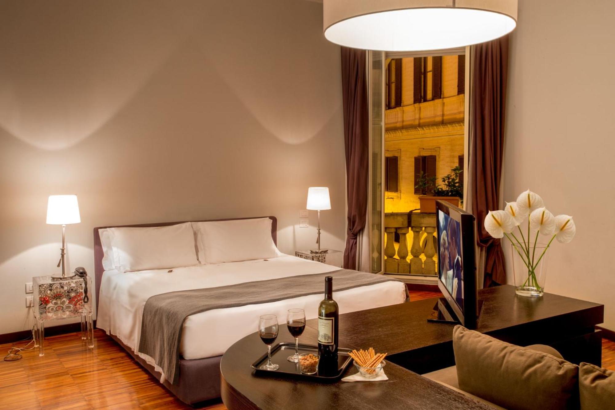 Suite with Spa Bath photo 2