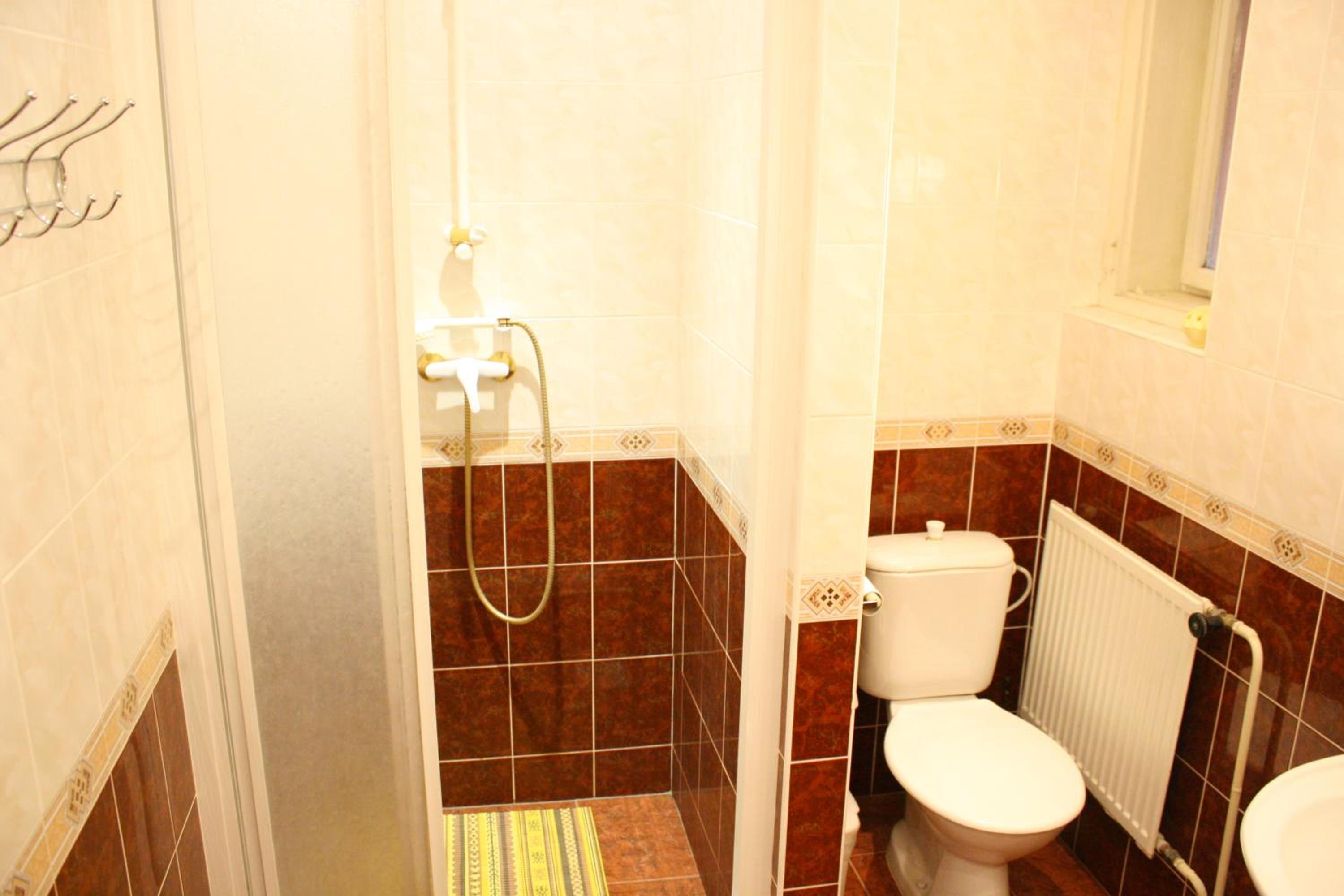 Double Room with Shared External Bathroom photo 3