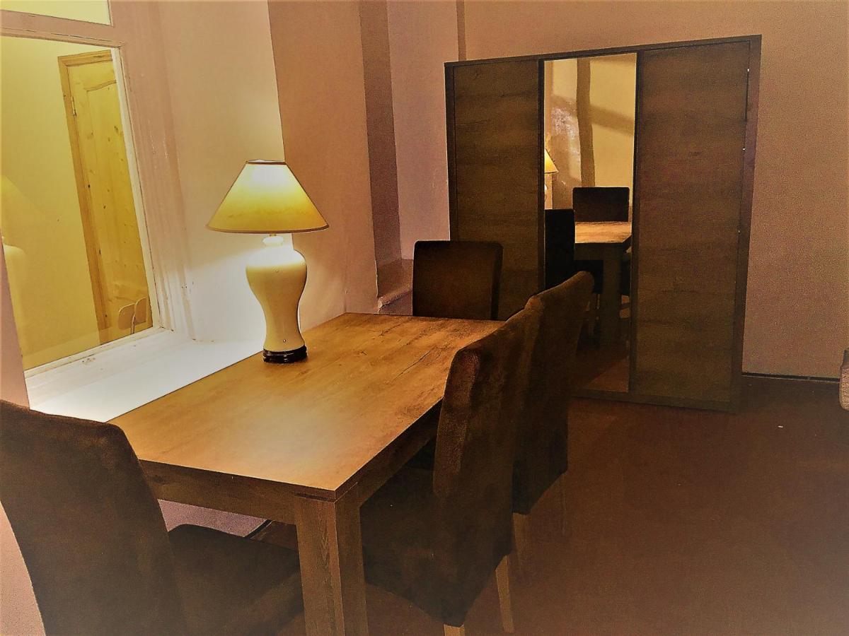 One-Bedroom House photo 3