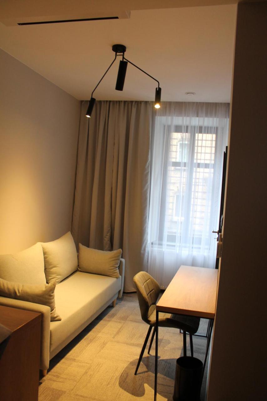 Studio Apartment - Photo 4