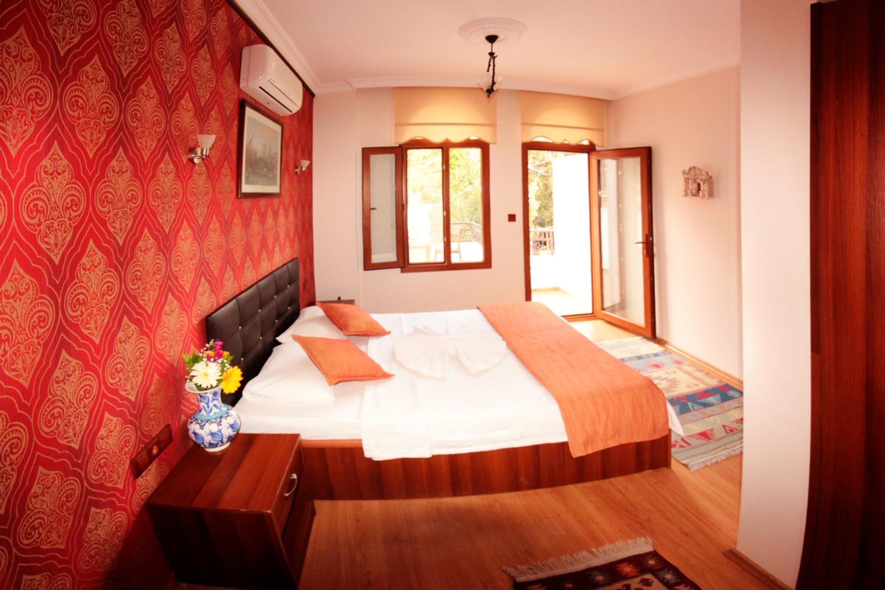 Standard Double Room photo 1