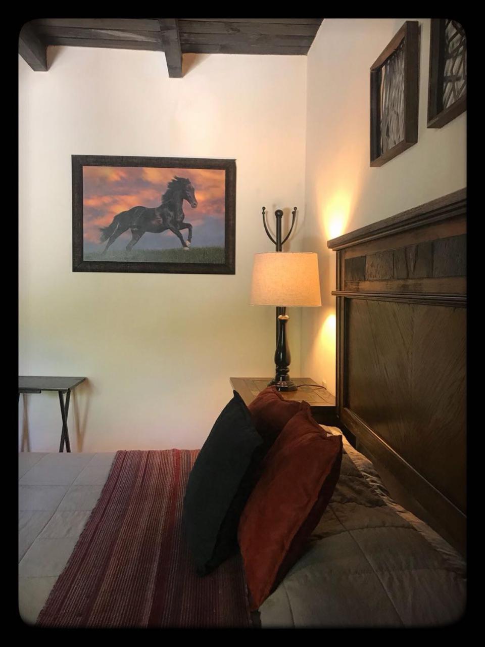 Deluxe Queen Room photo 2