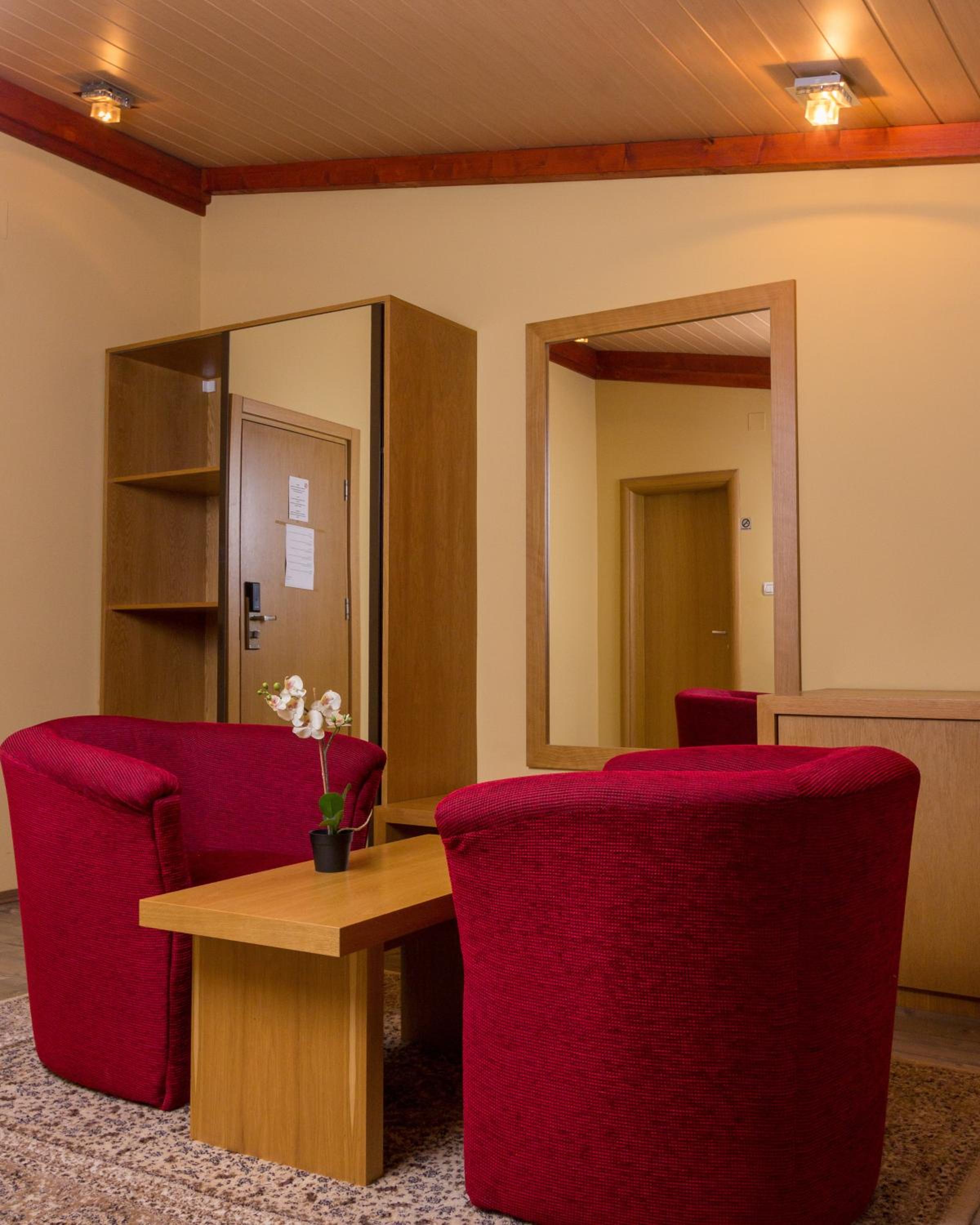 Triple Room photo 1