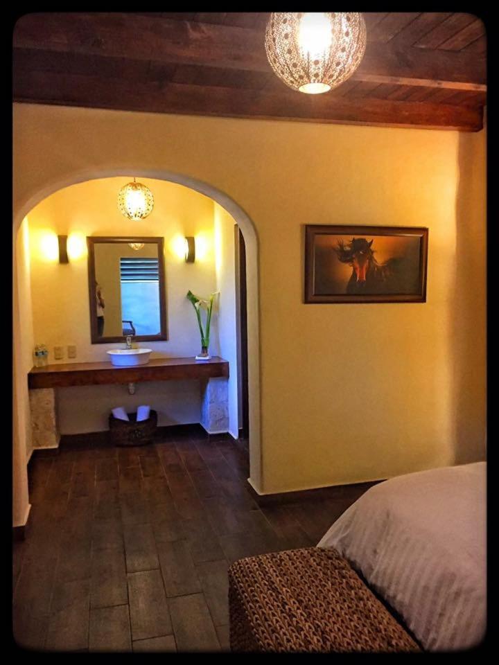 Deluxe Suite with Spa Bath