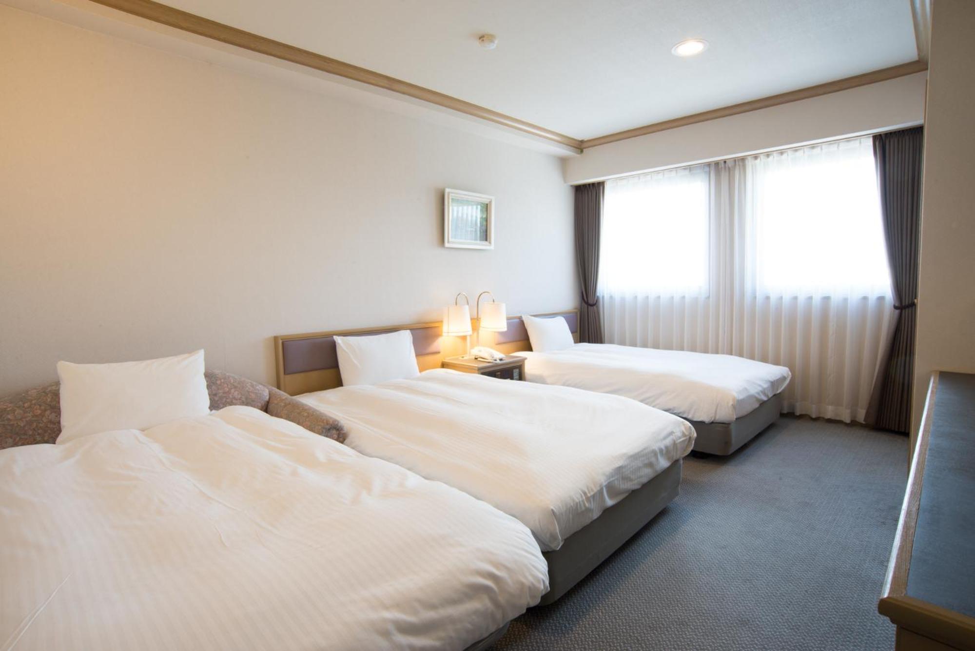 Triple Room - Photo 2
