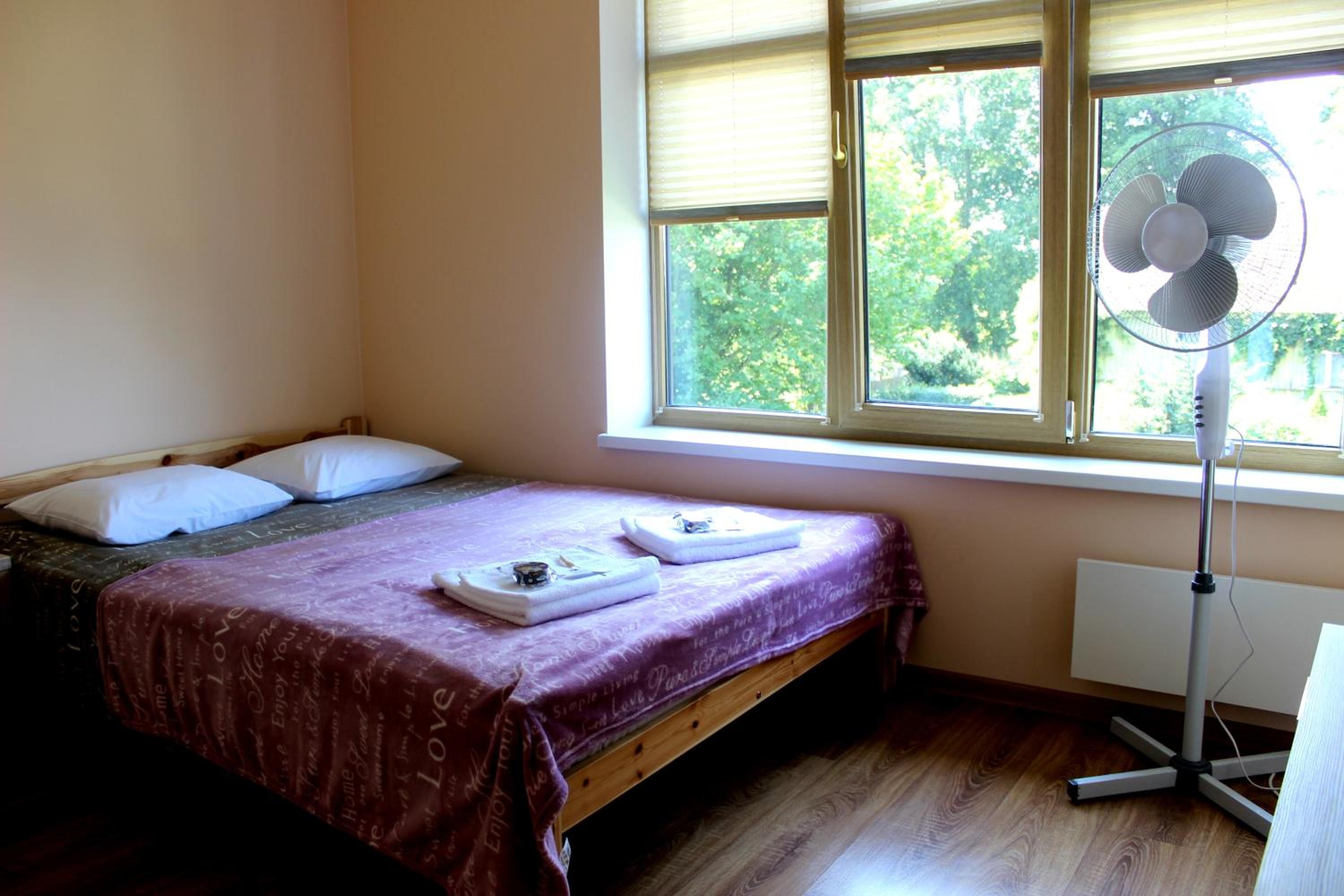 Double or Twin Room - Photo 5