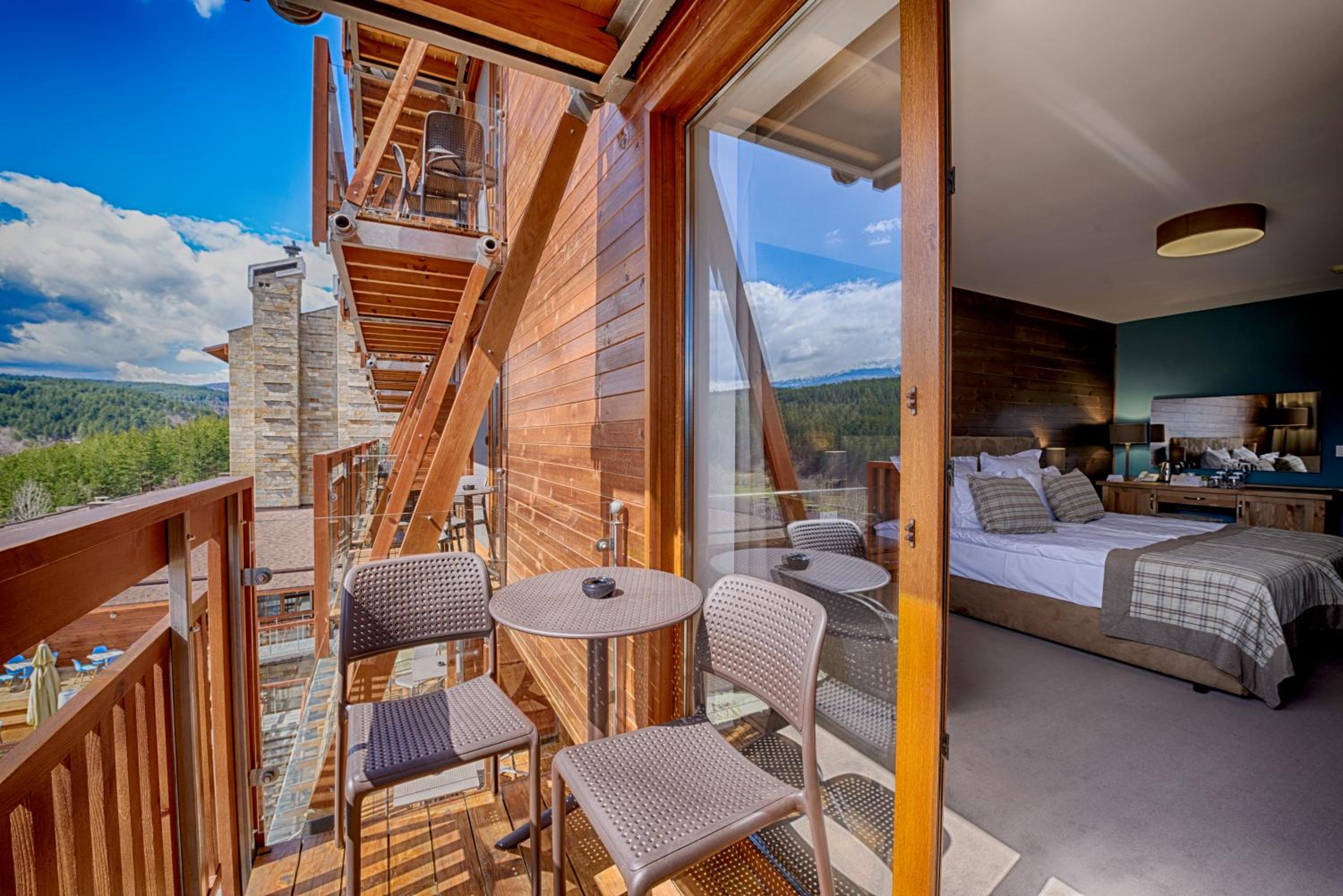 Deluxe Double or Twin Room with Balcony photo 2