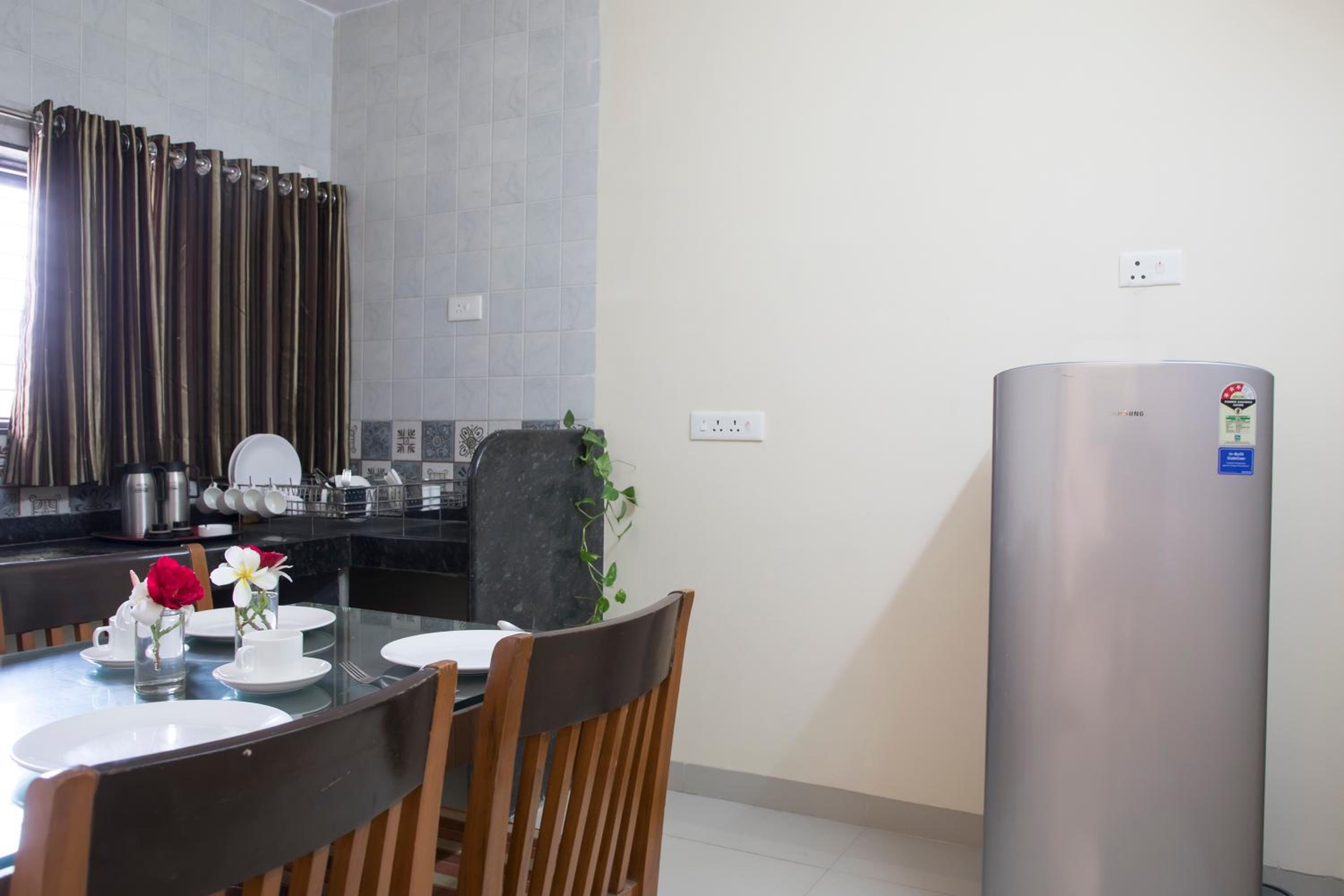 One-Bedroom Apartment - Photo 7