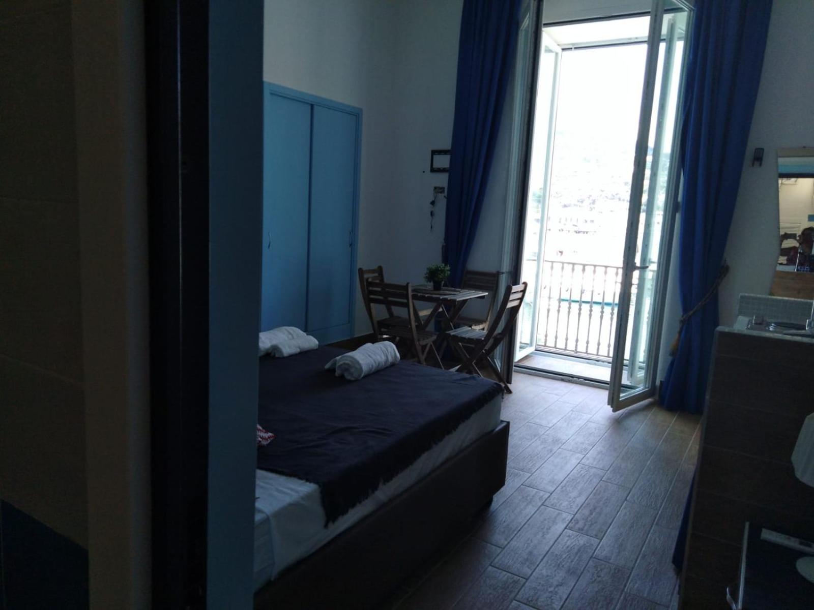 Double or Twin Room with Sea View