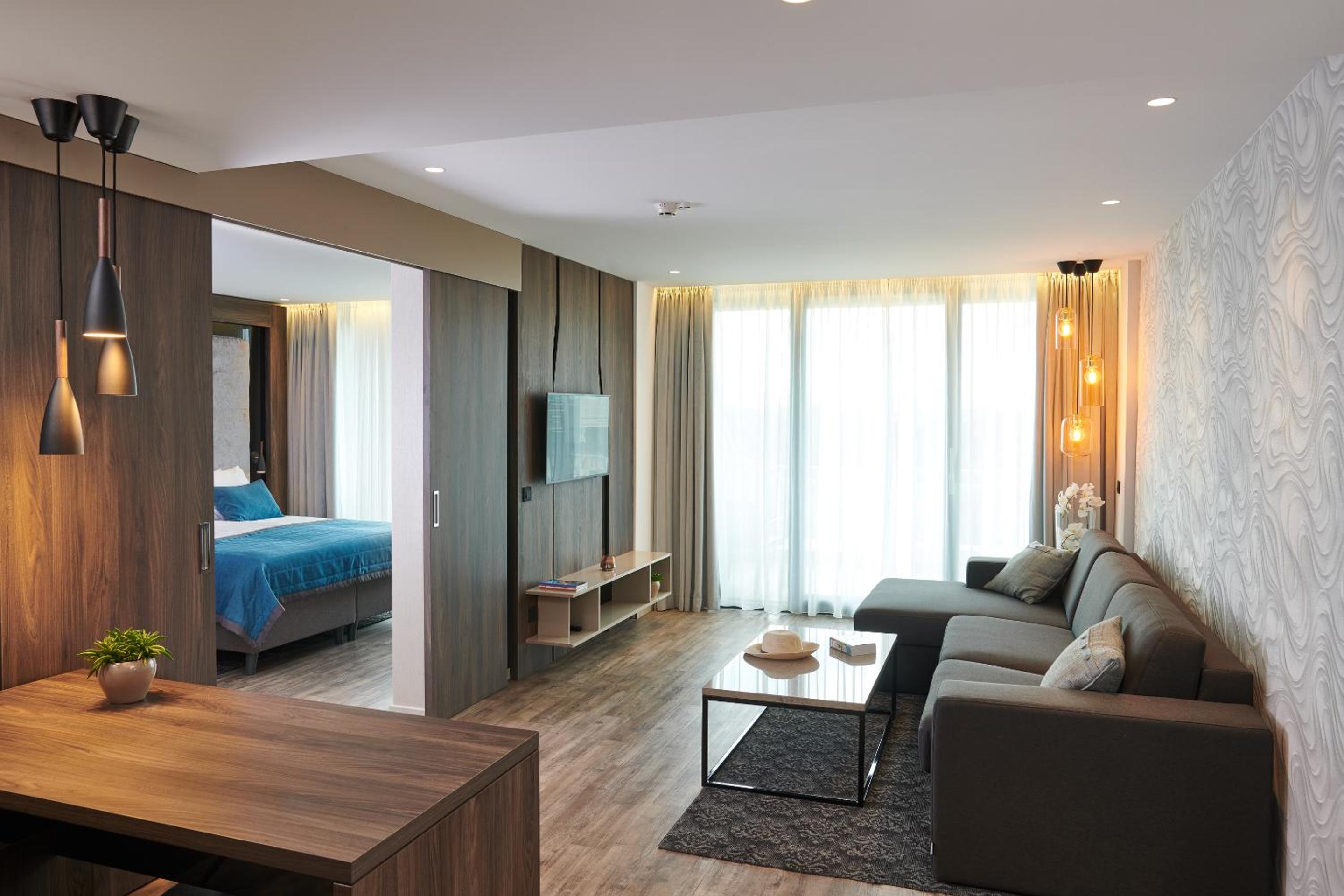 Executive Suite