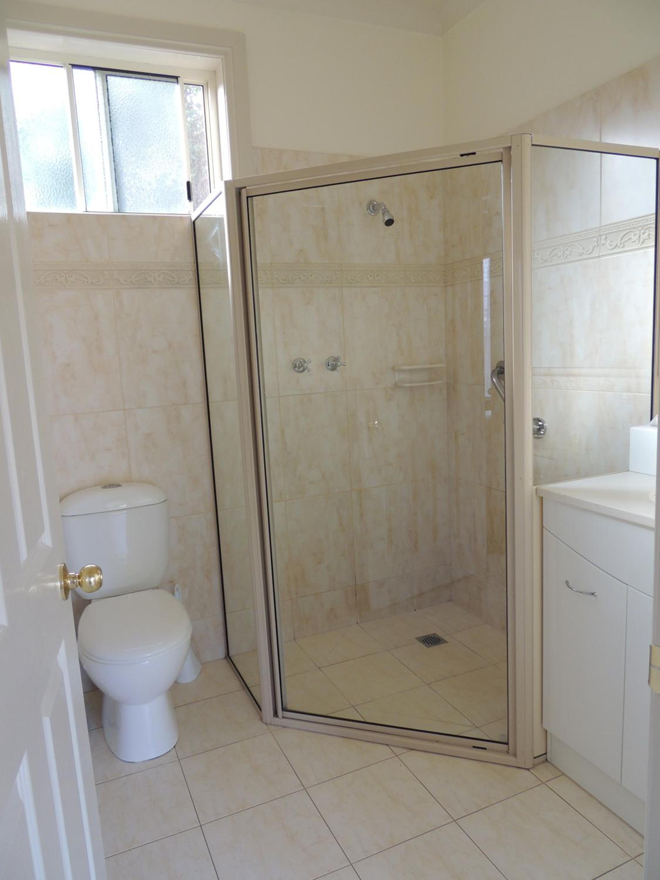 Standard Twin Room with Garden View photo 3