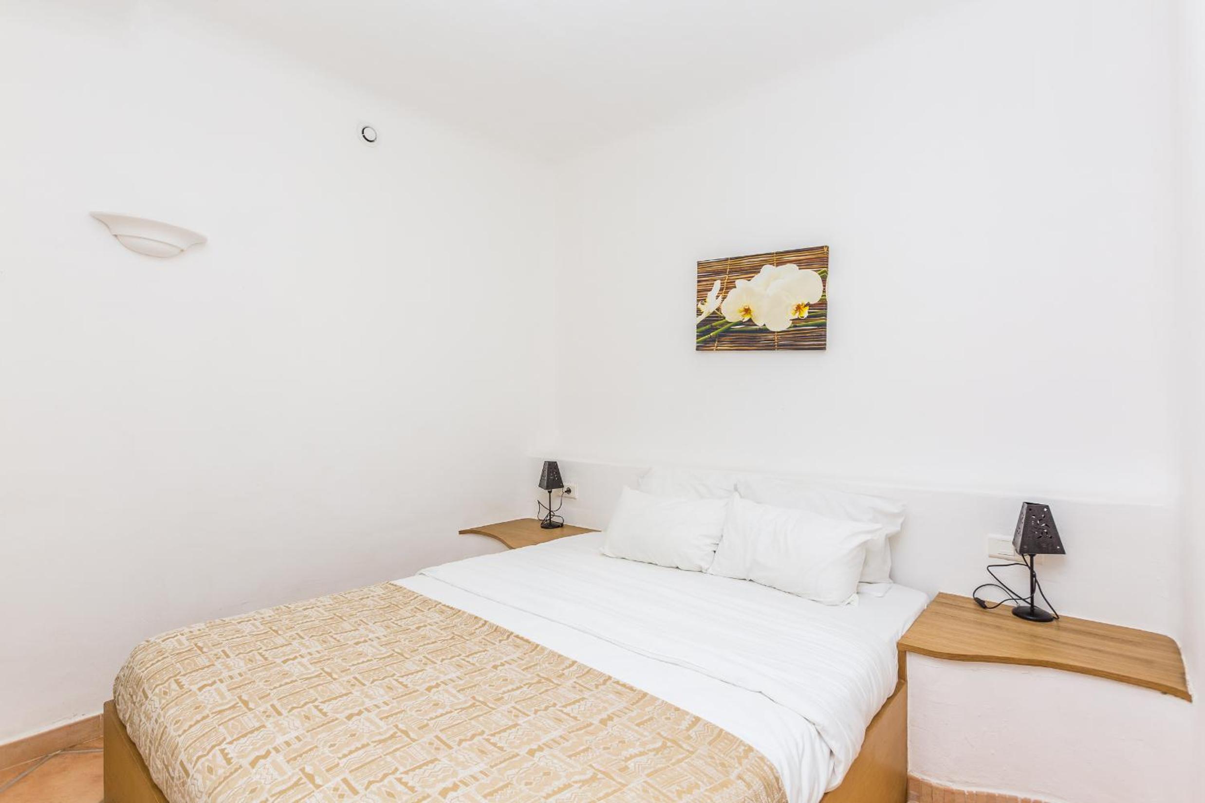 Standard Family Room - Photo 1
