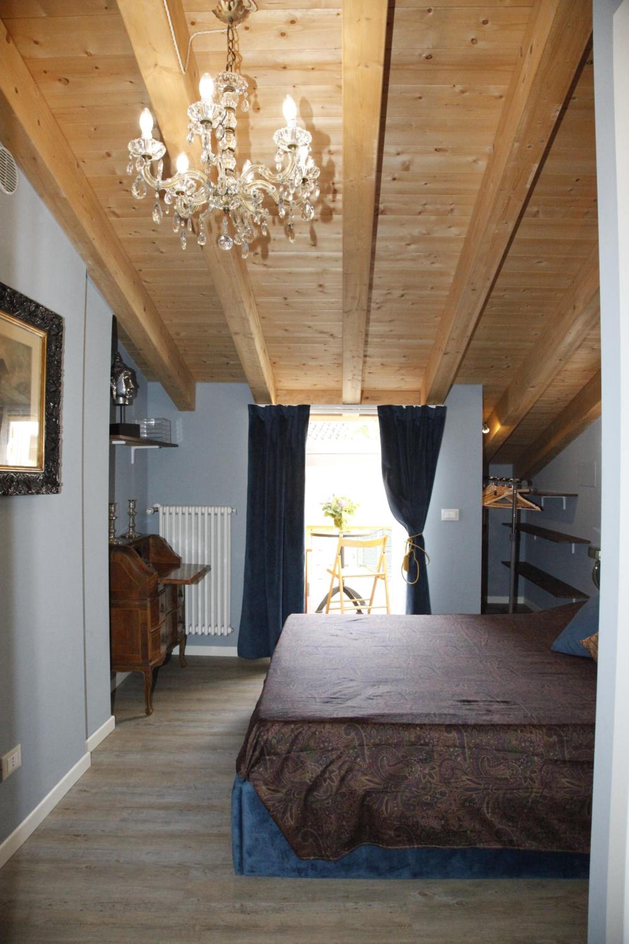 Deluxe Double Room with Terrace
