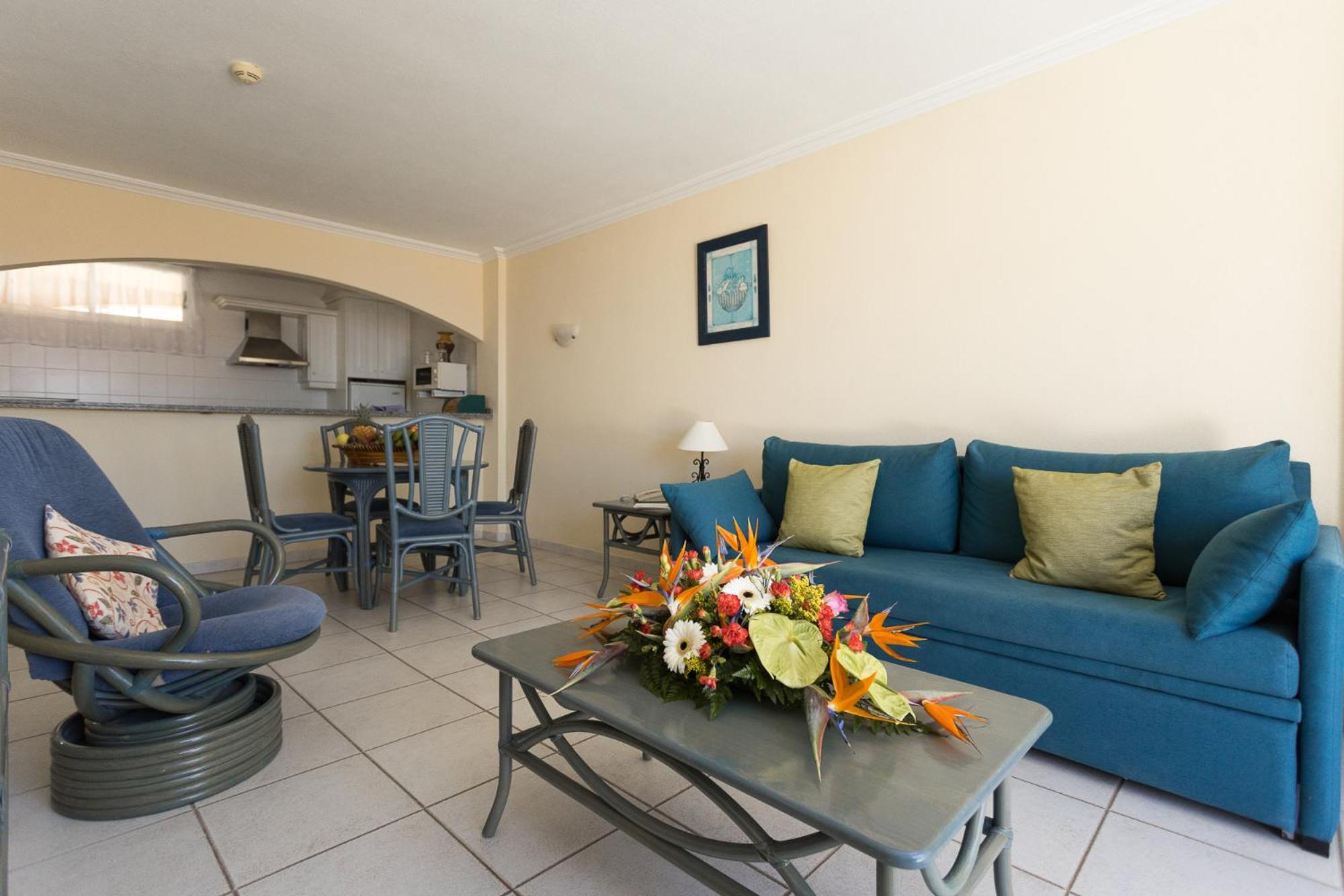 Apartamento de um quarto com vista para o mar