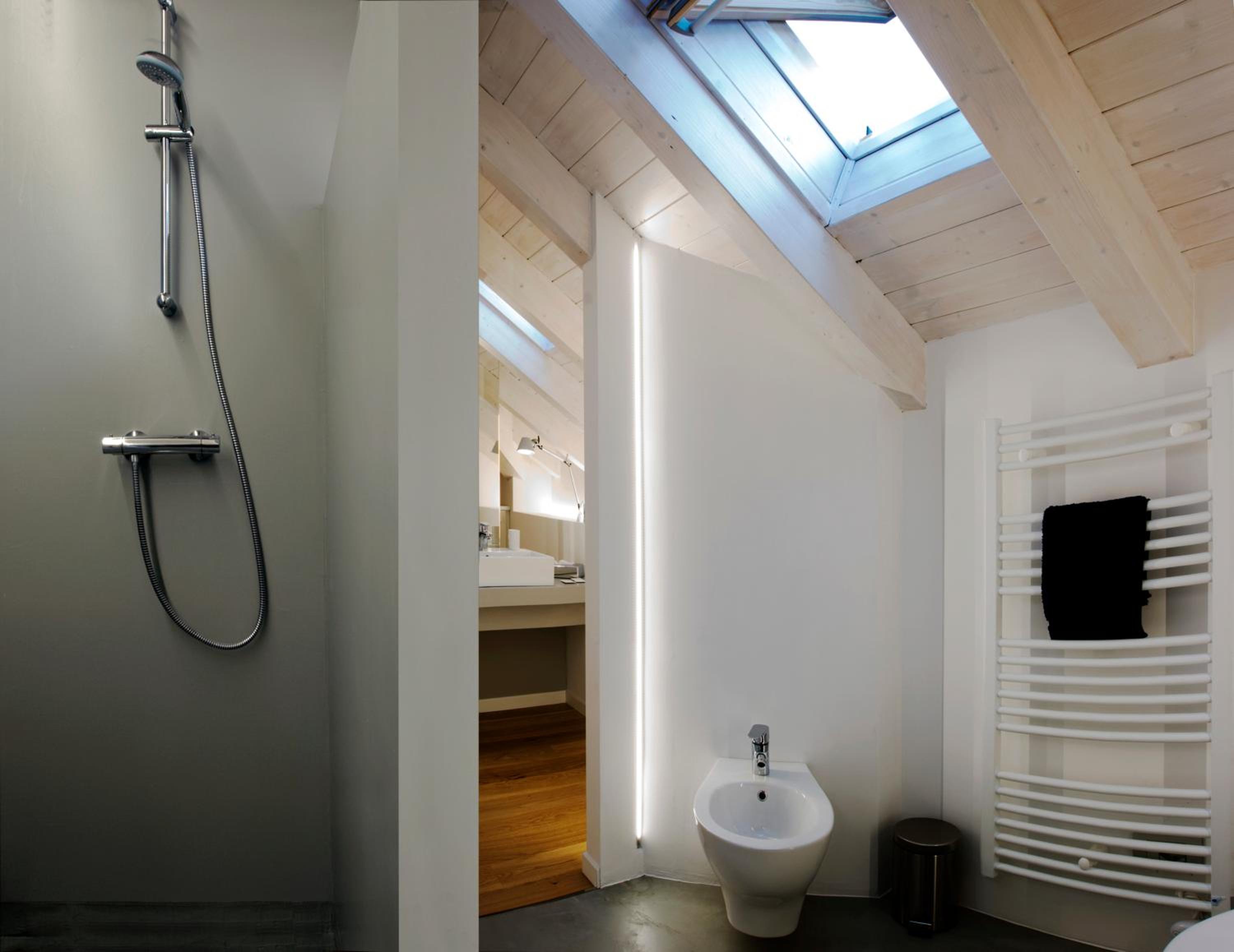Superior Quadruple Room - Photo 4