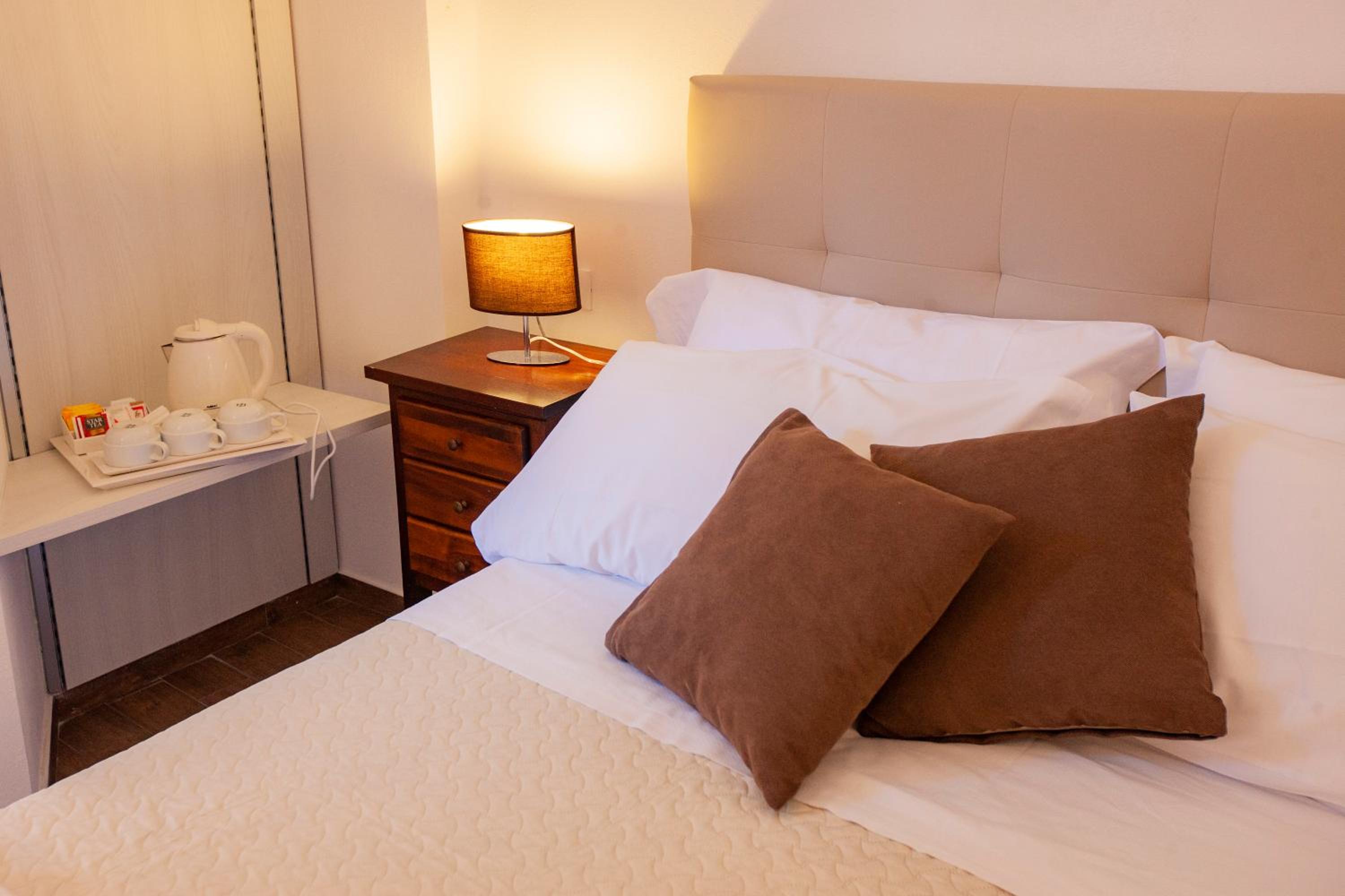 Deluxe Double Room photo 3