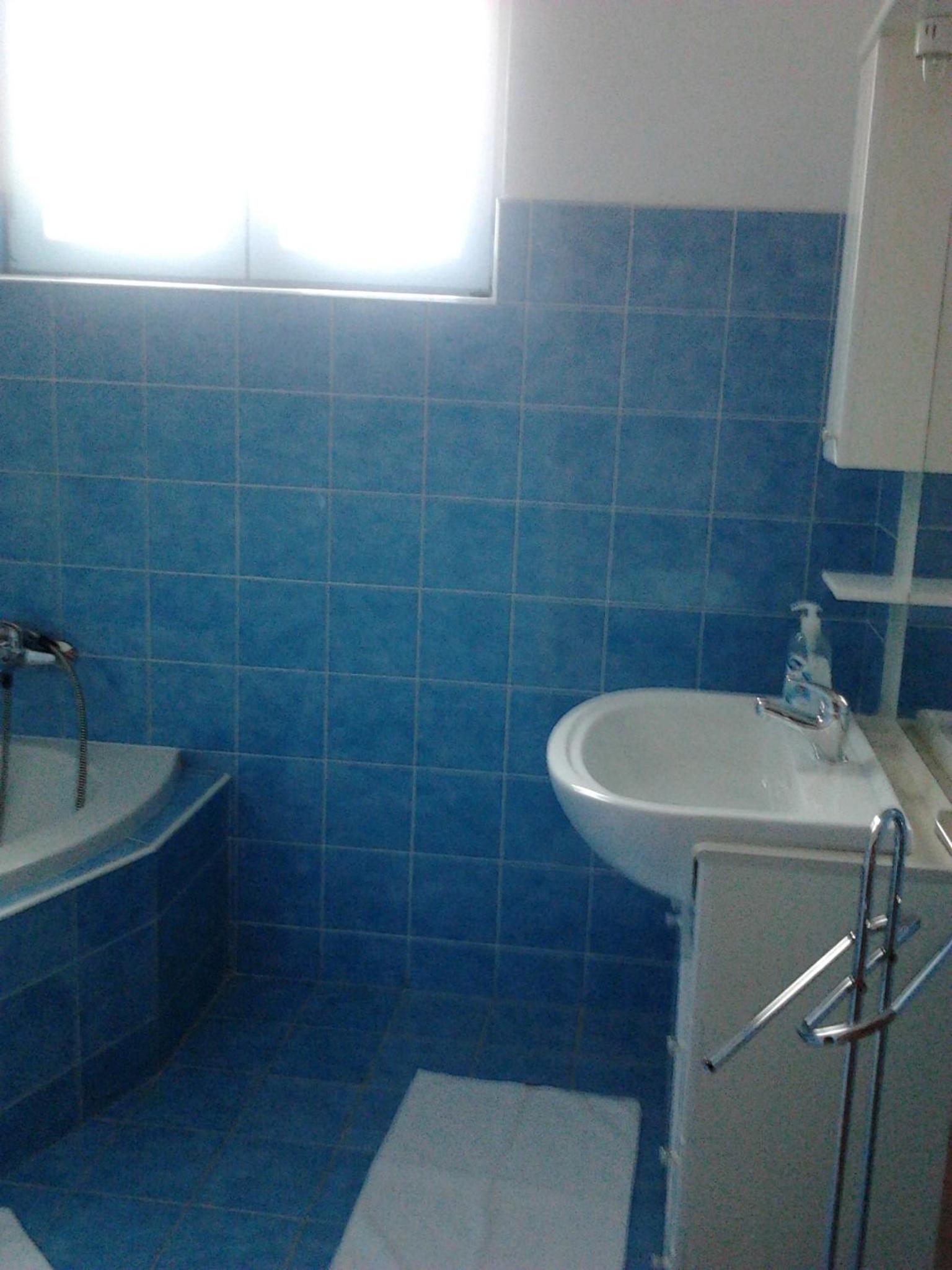 Standard Double Room - Photo 4