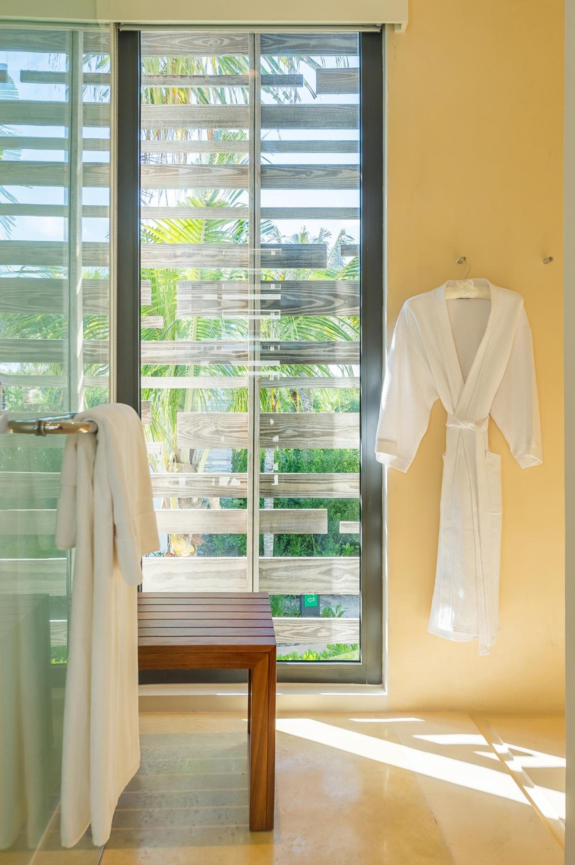 Ocean View Signature Studio - Photo 15