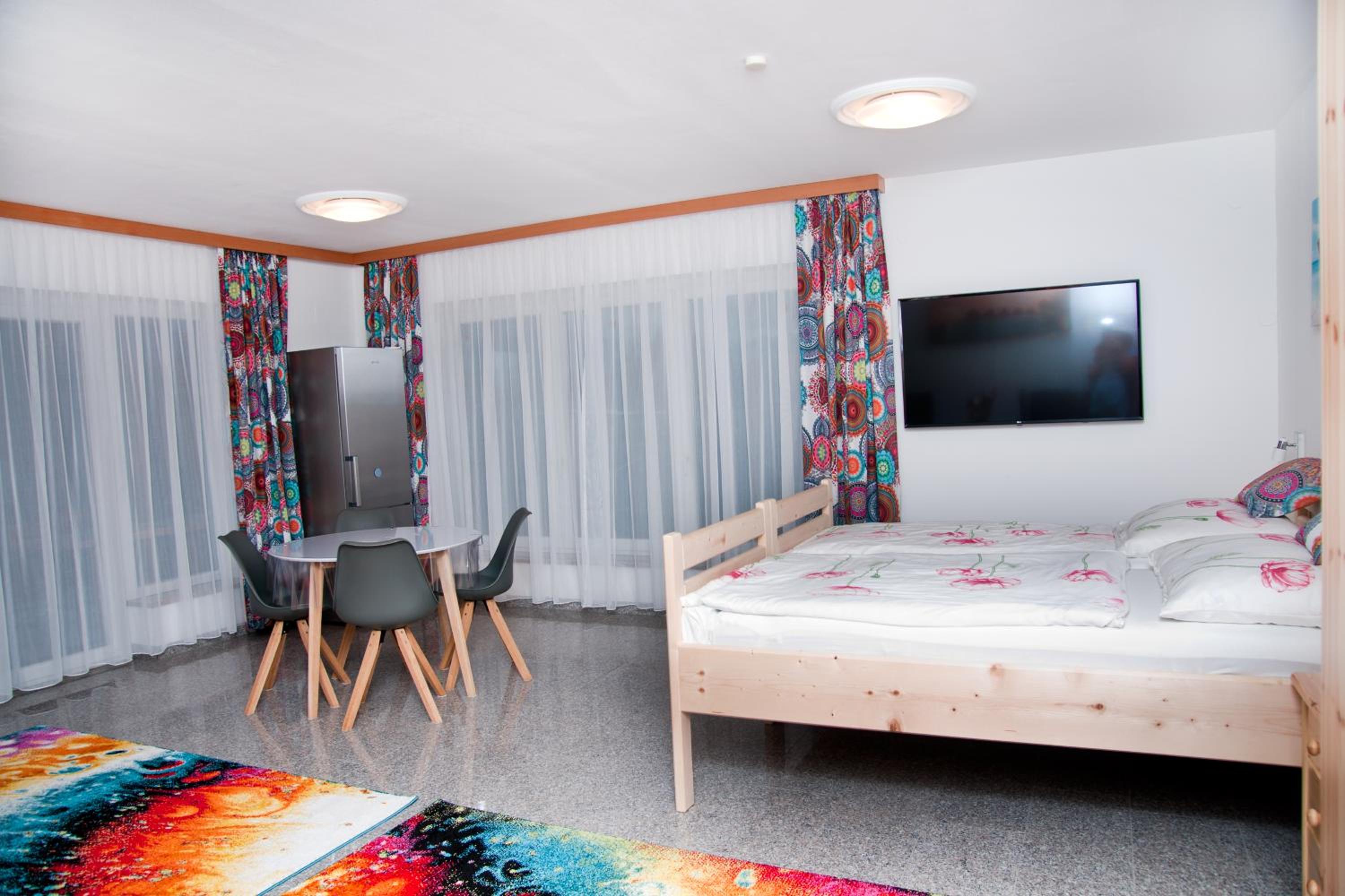 Apartment - Ground Floor photo 2