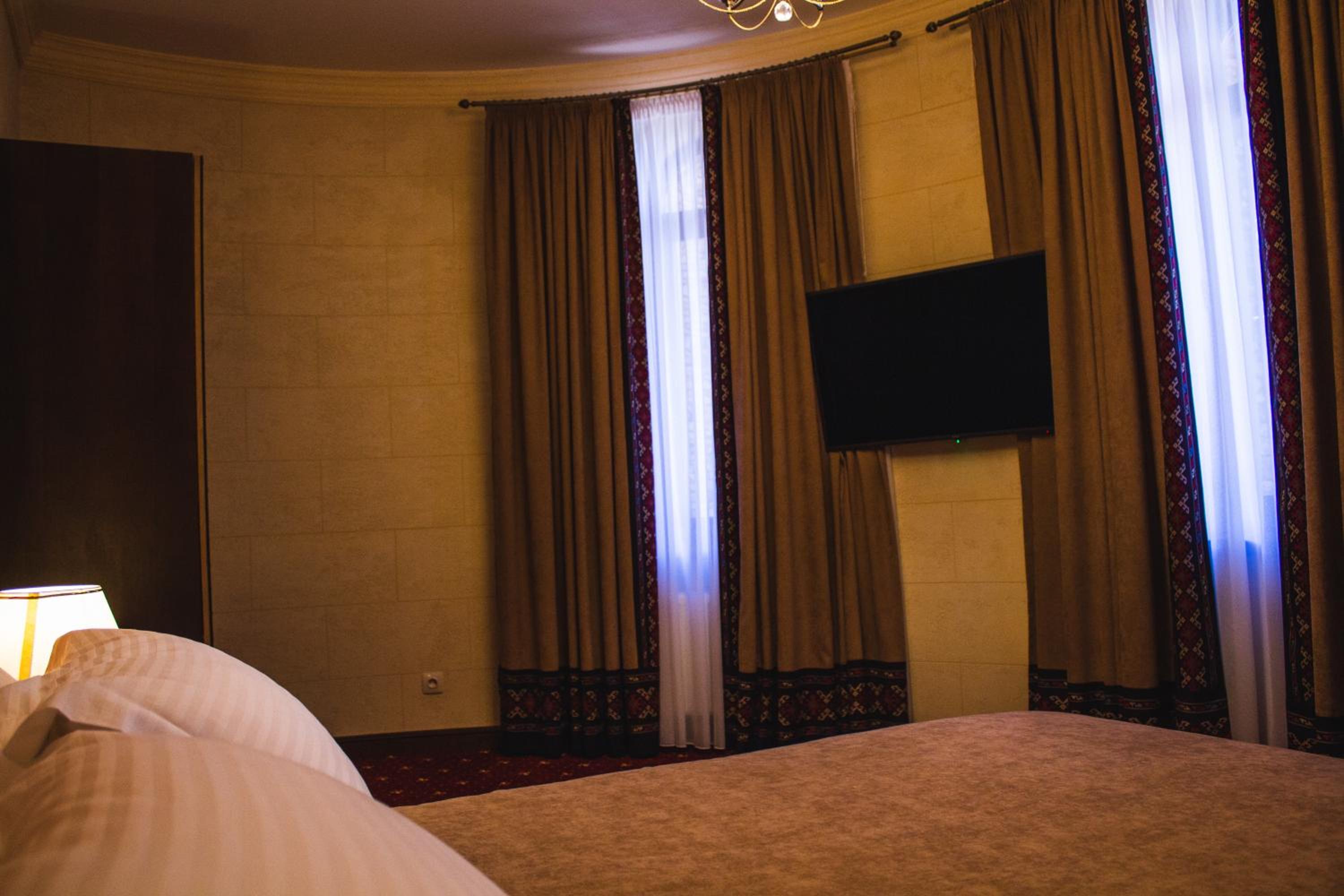 Deluxe Double or Twin Room with Balcony photo 3