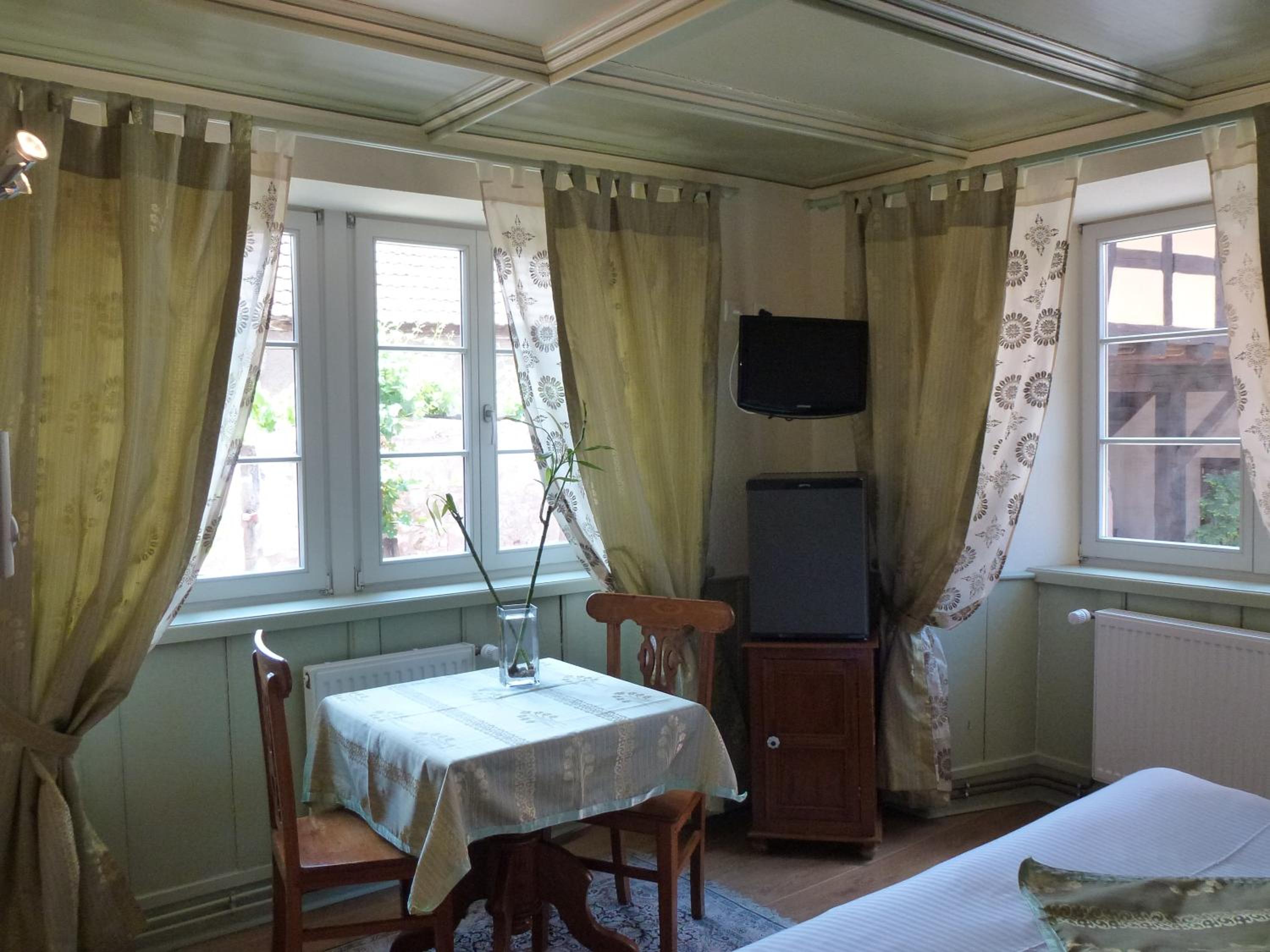 Double Room - Photo 2