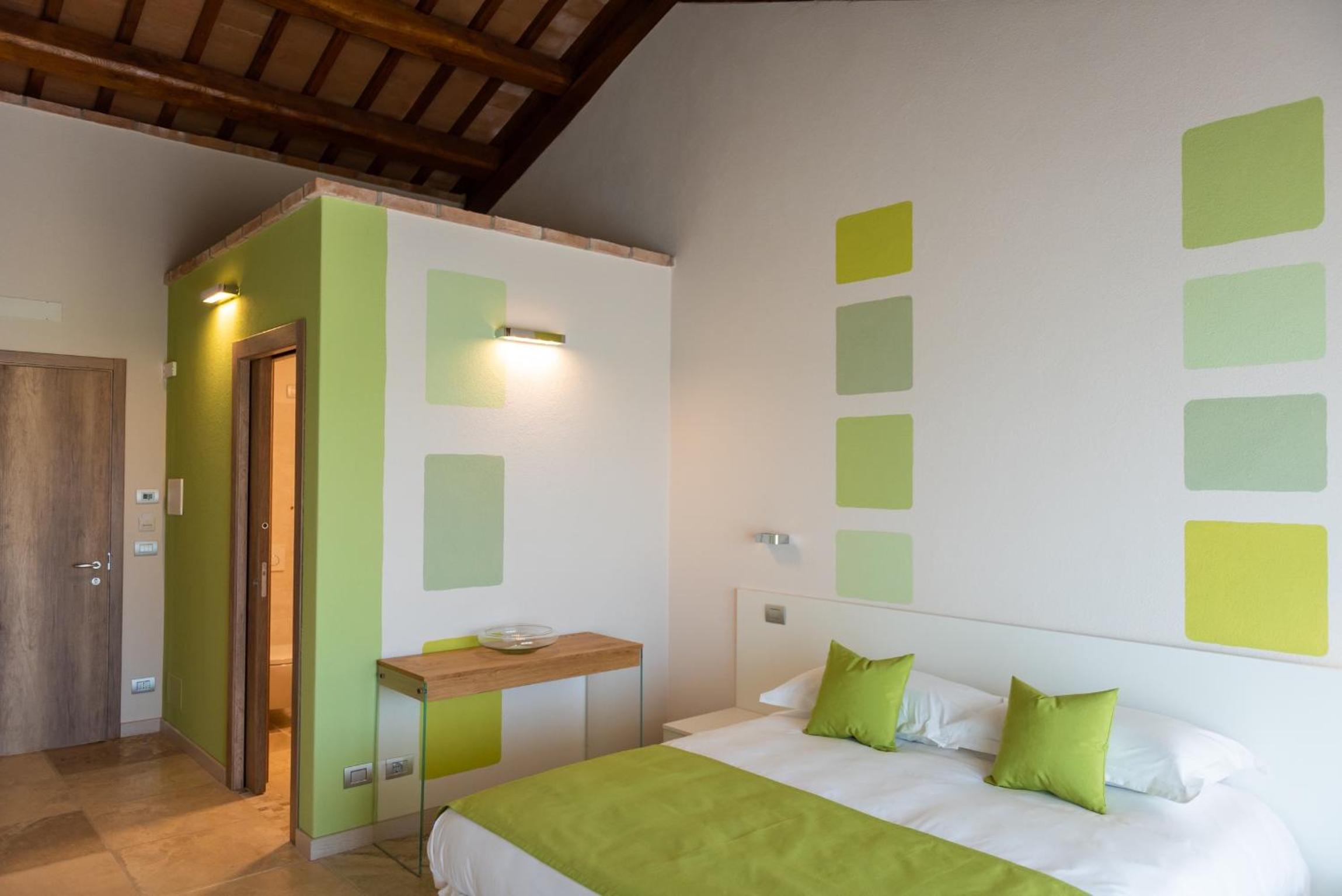 Double or Twin Room photo 2