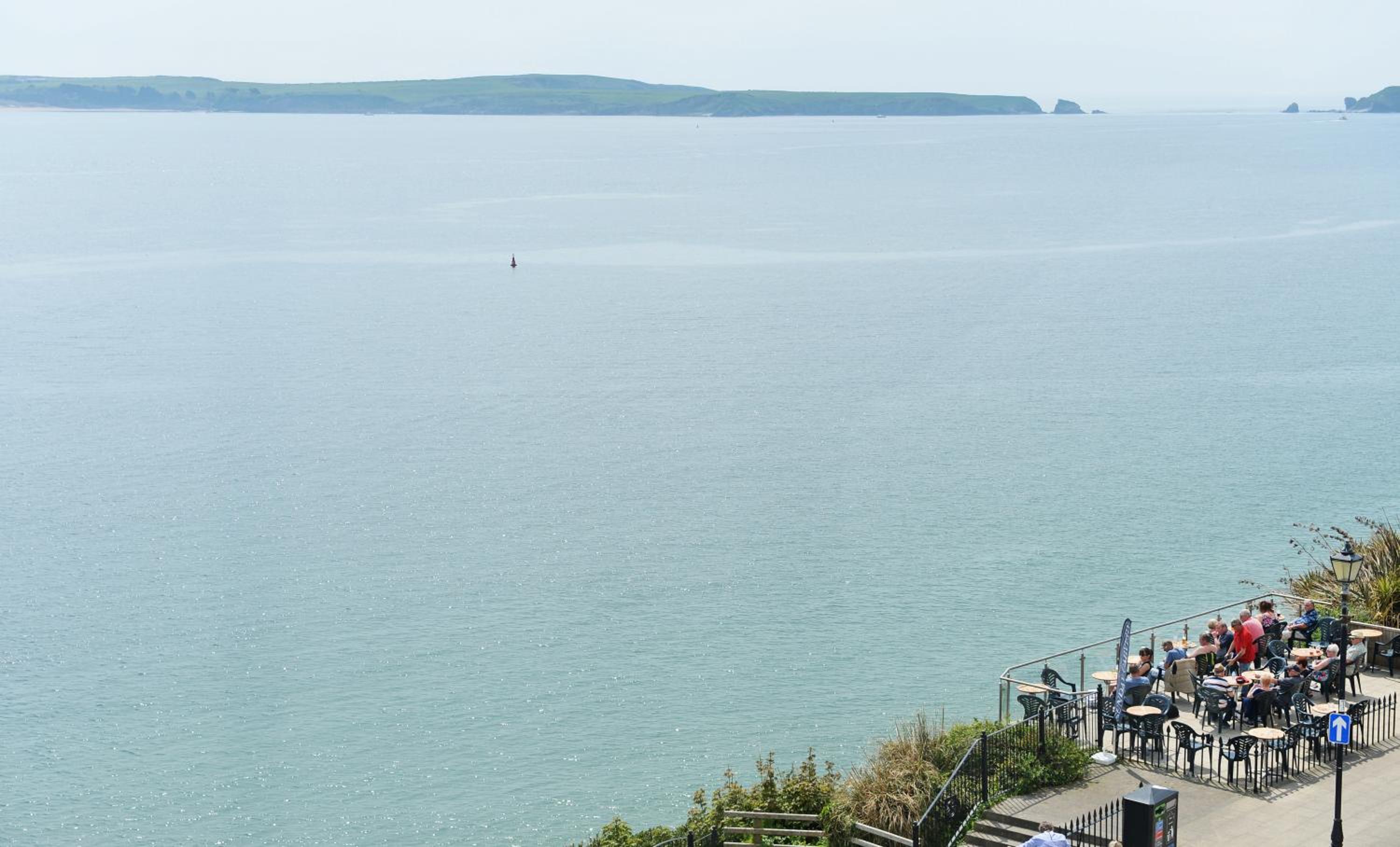 Double or Twin Room with Sea View - Photo 5