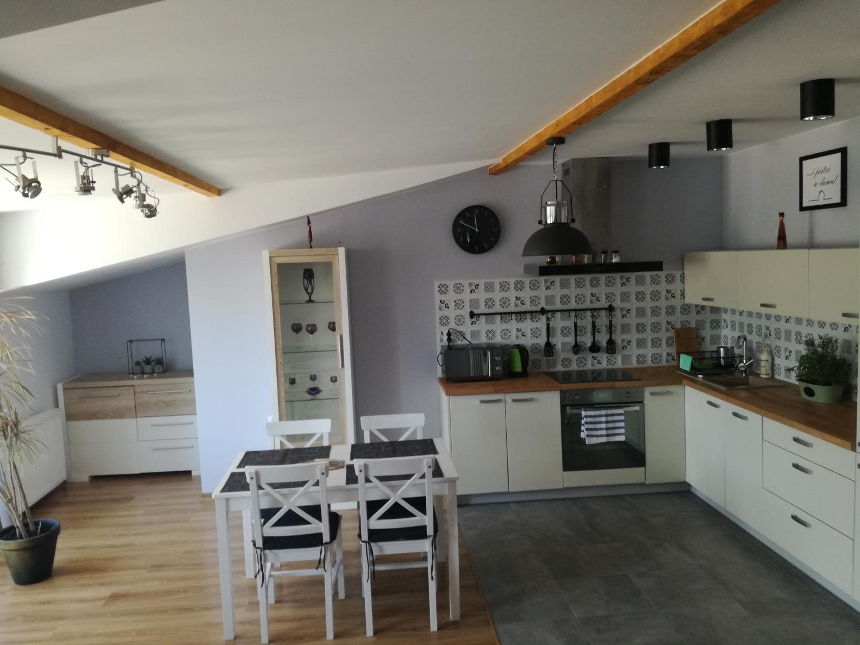 Family Room photo 2