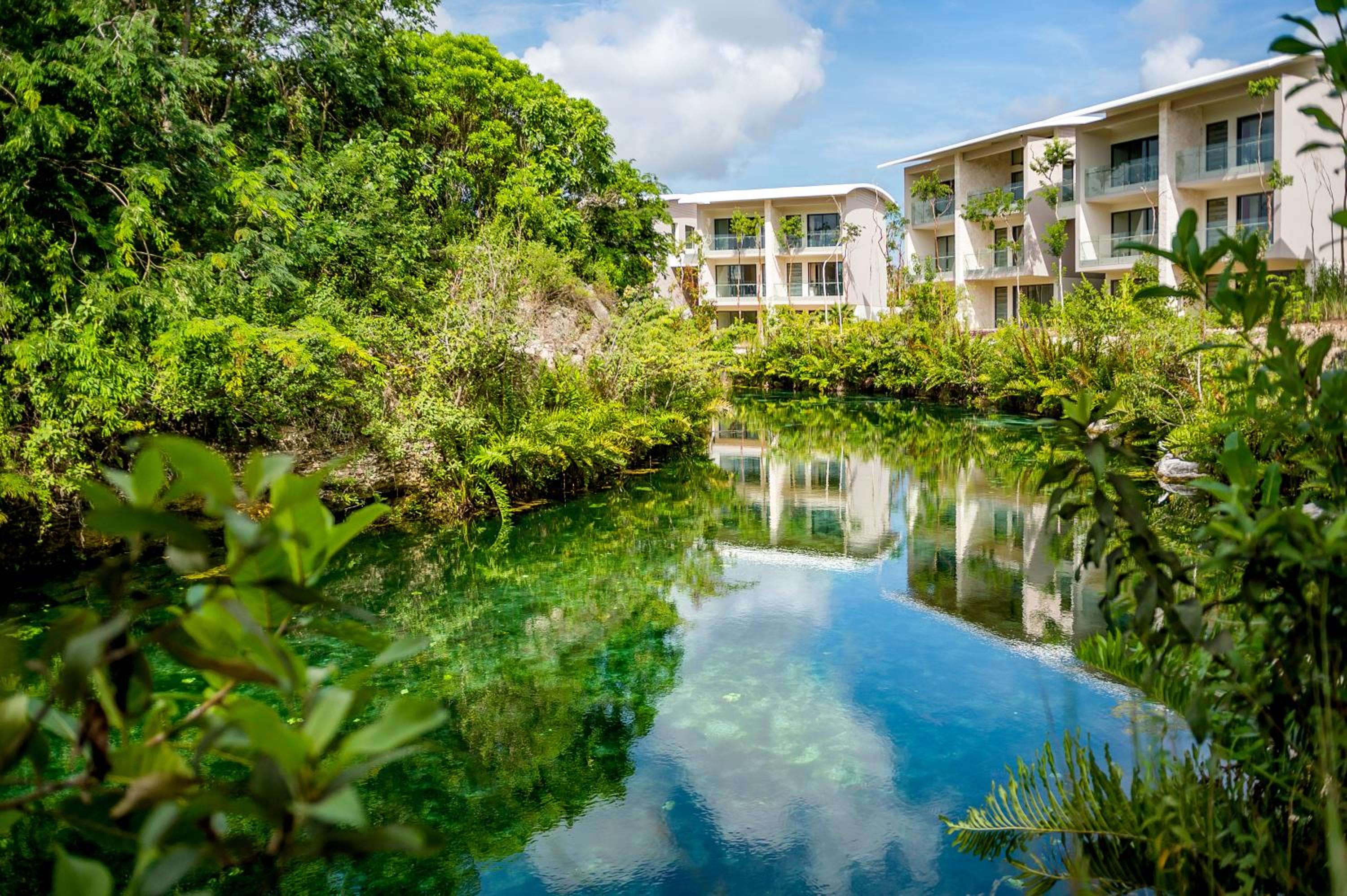 Double Room With Two Double Beds And Lagoon View
