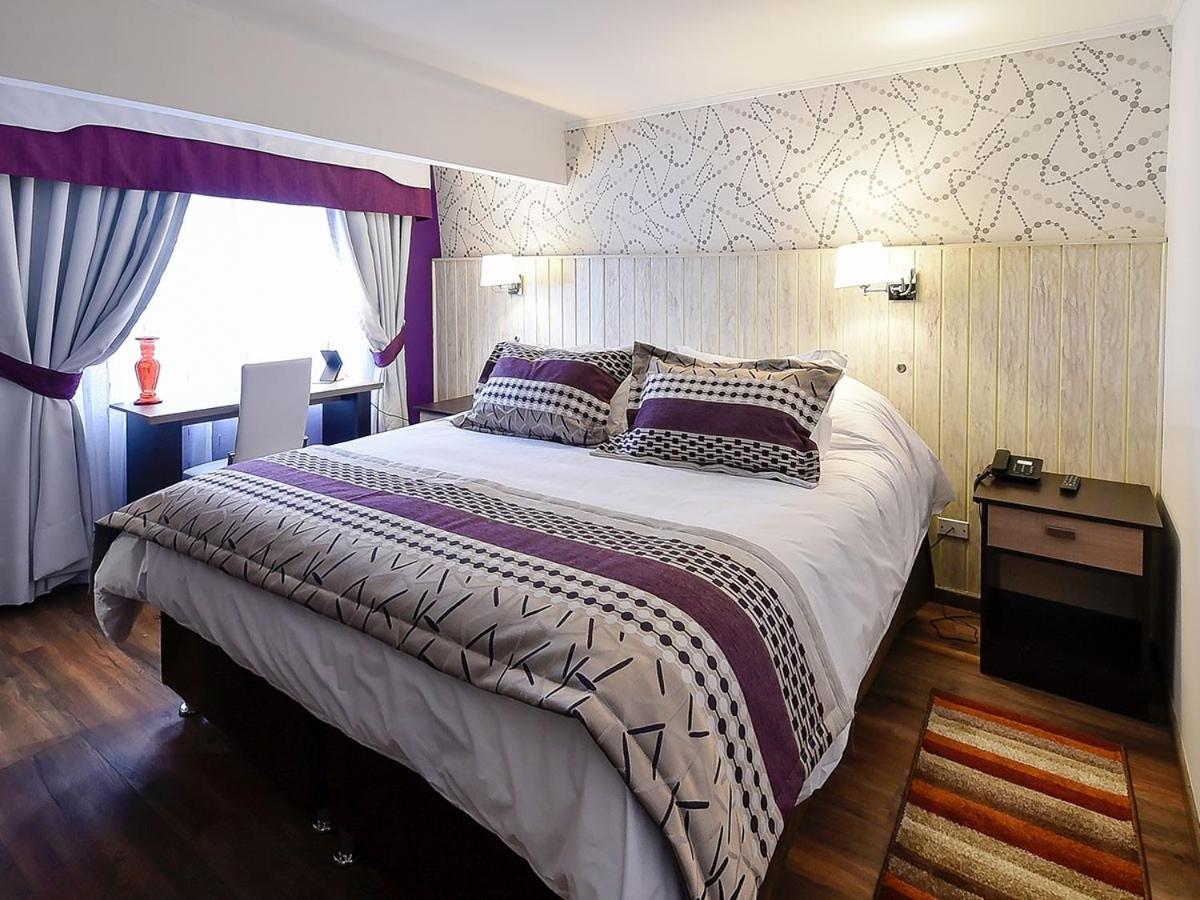 Standard Double or Twin Room photo 3