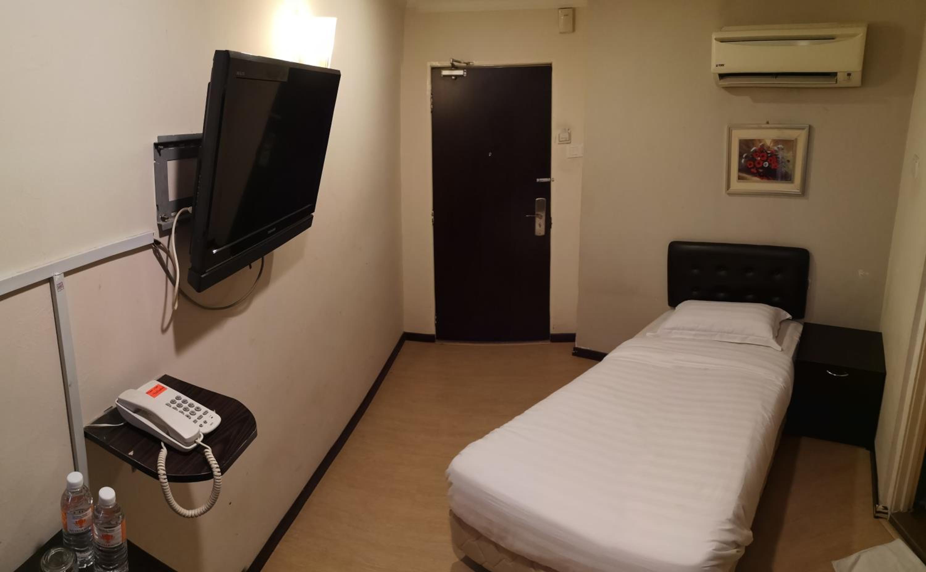 Superior Single Room photo 3