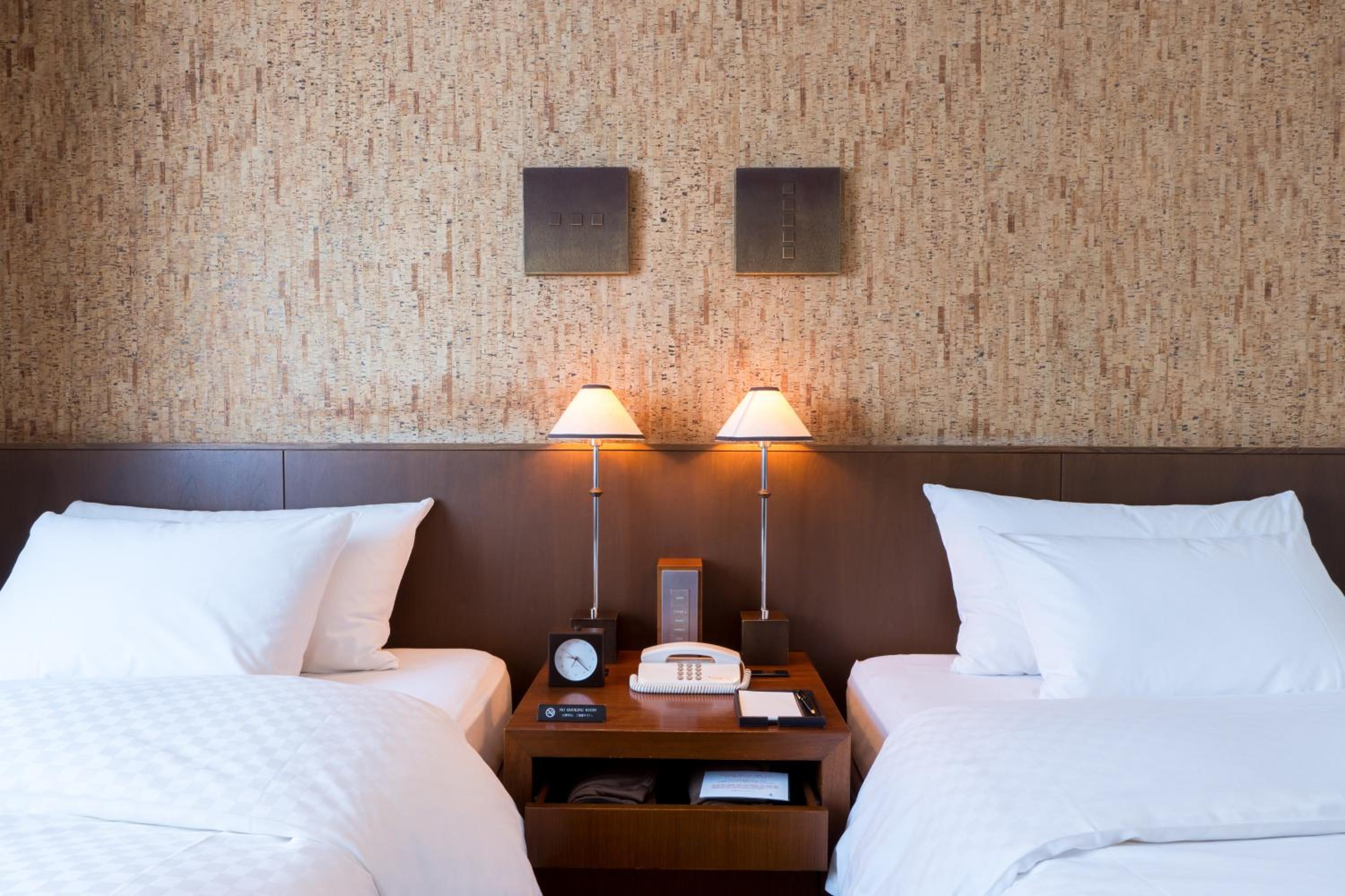 Standard Twin Room - Non-Smoking - Photo 4