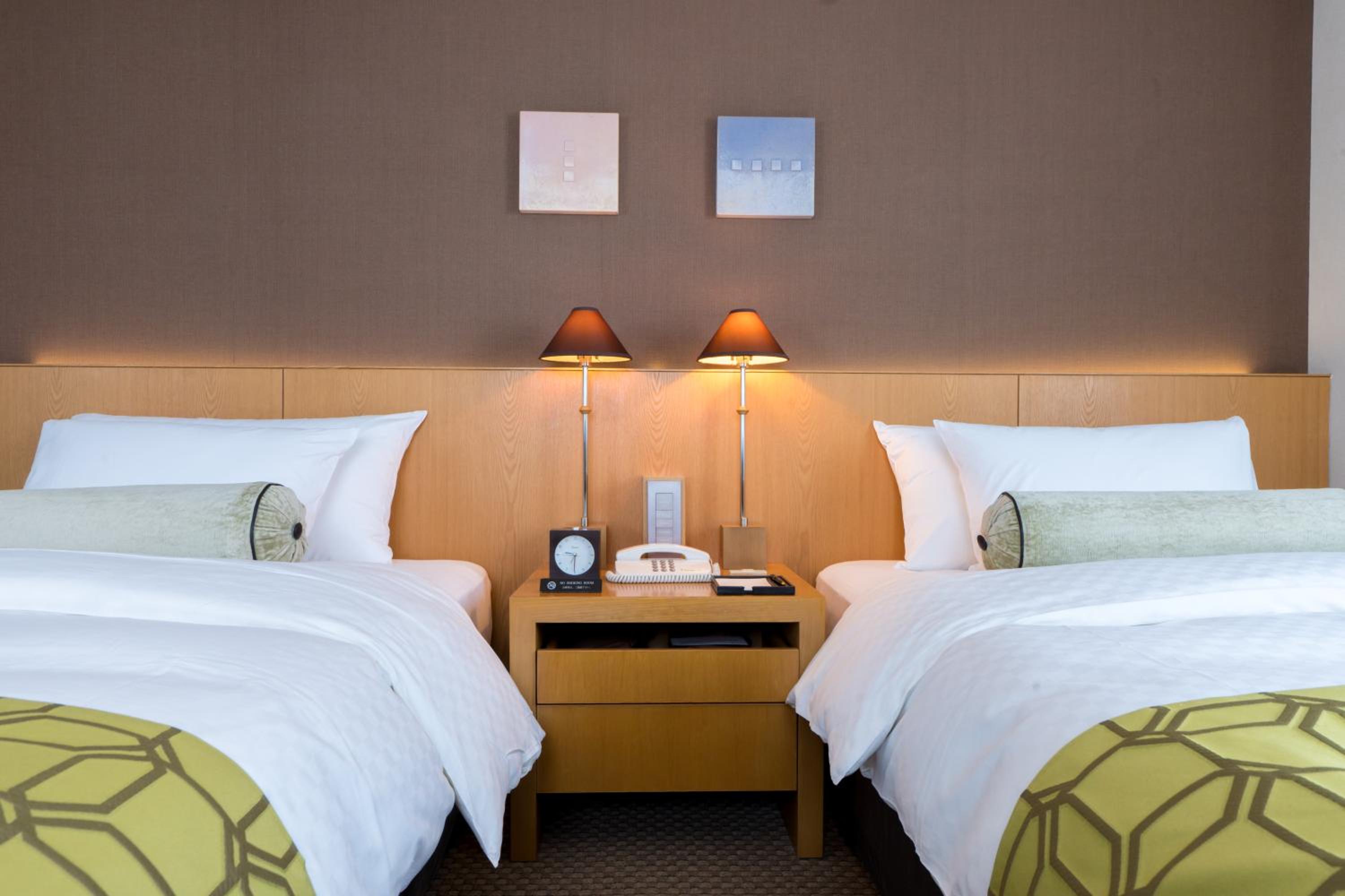 Deluxe Twin Room - Non-Smoking - Photo 5