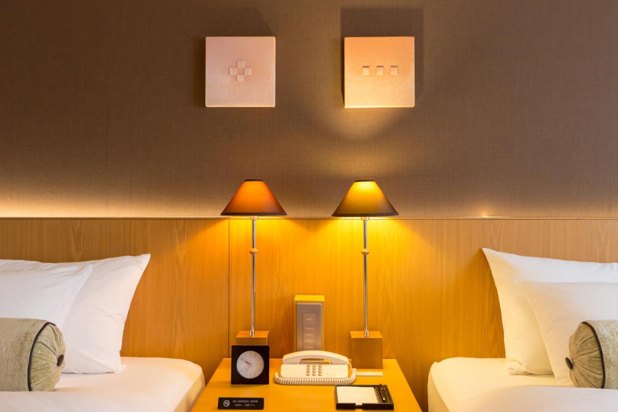 Deluxe Twin Room - Non-Smoking - Photo 12