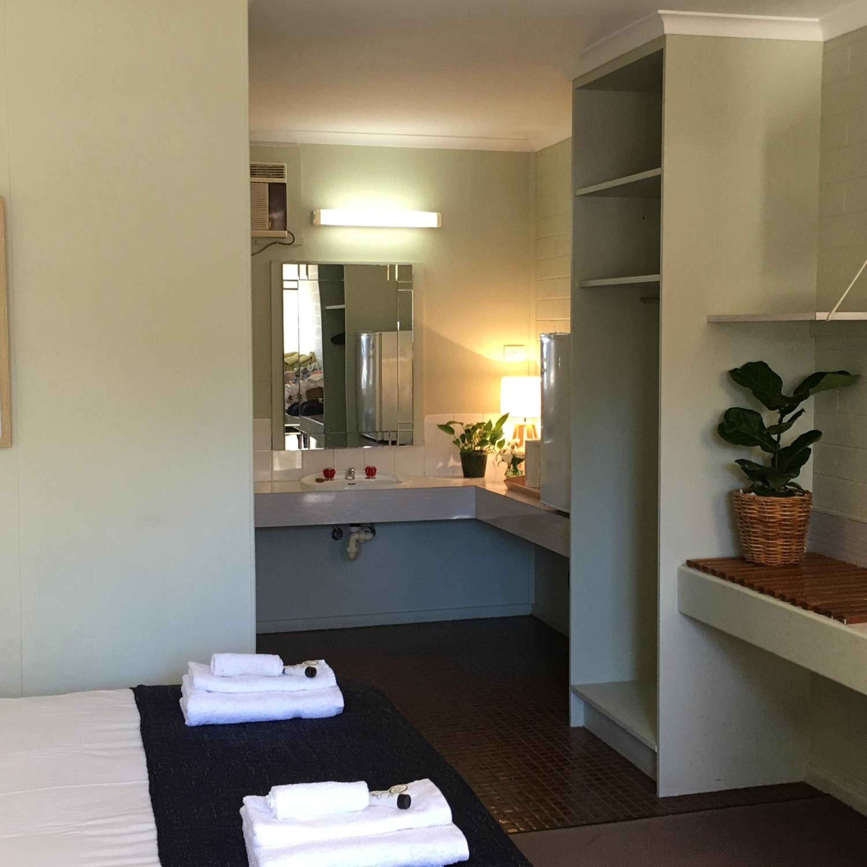 Deluxe Queen Room photo 3