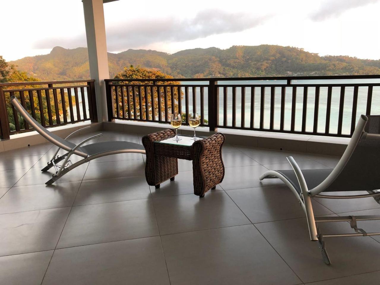 Deluxe Two-Bedroom Villa - Photo 3