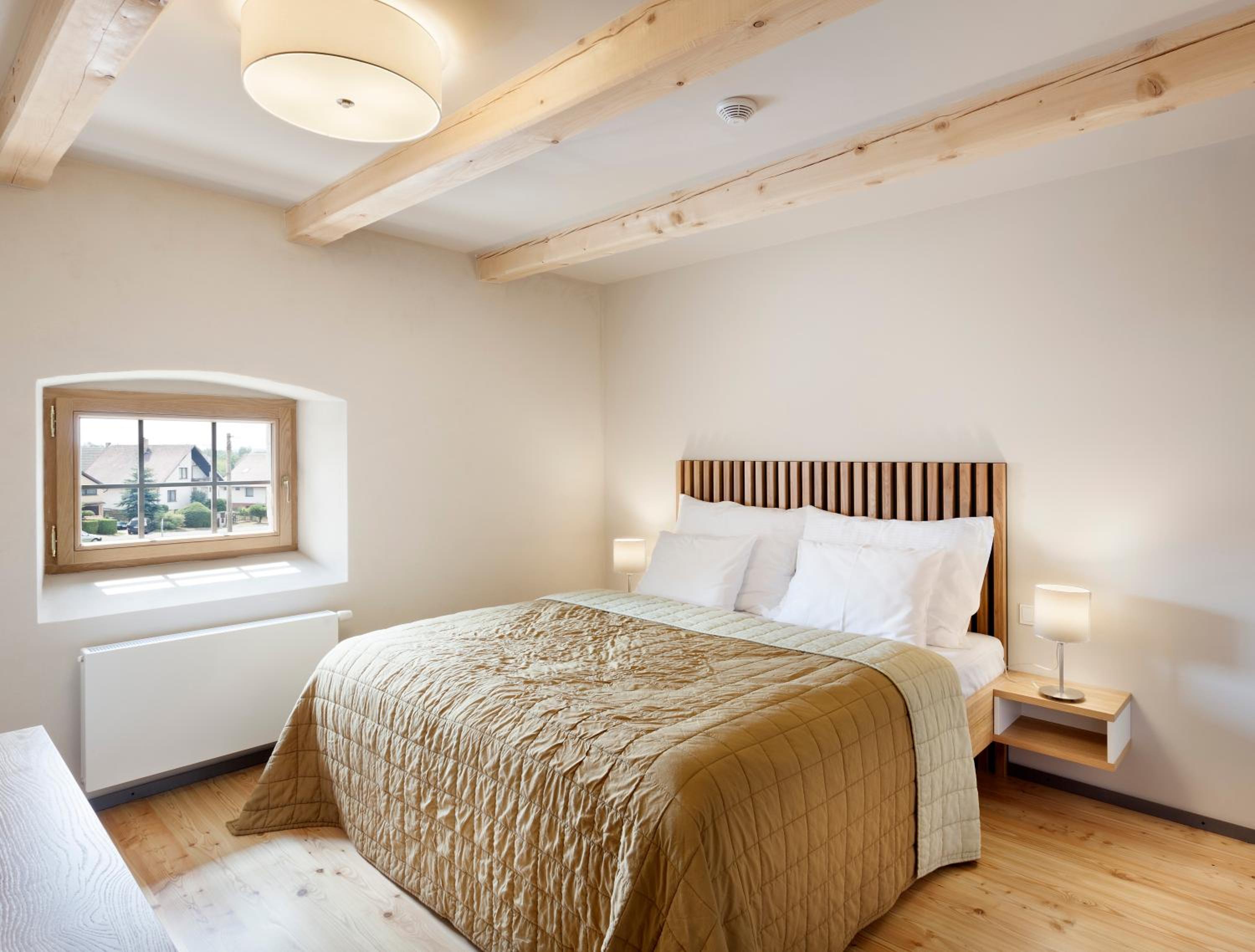 Double Room with Private Bathroom - Photo 4