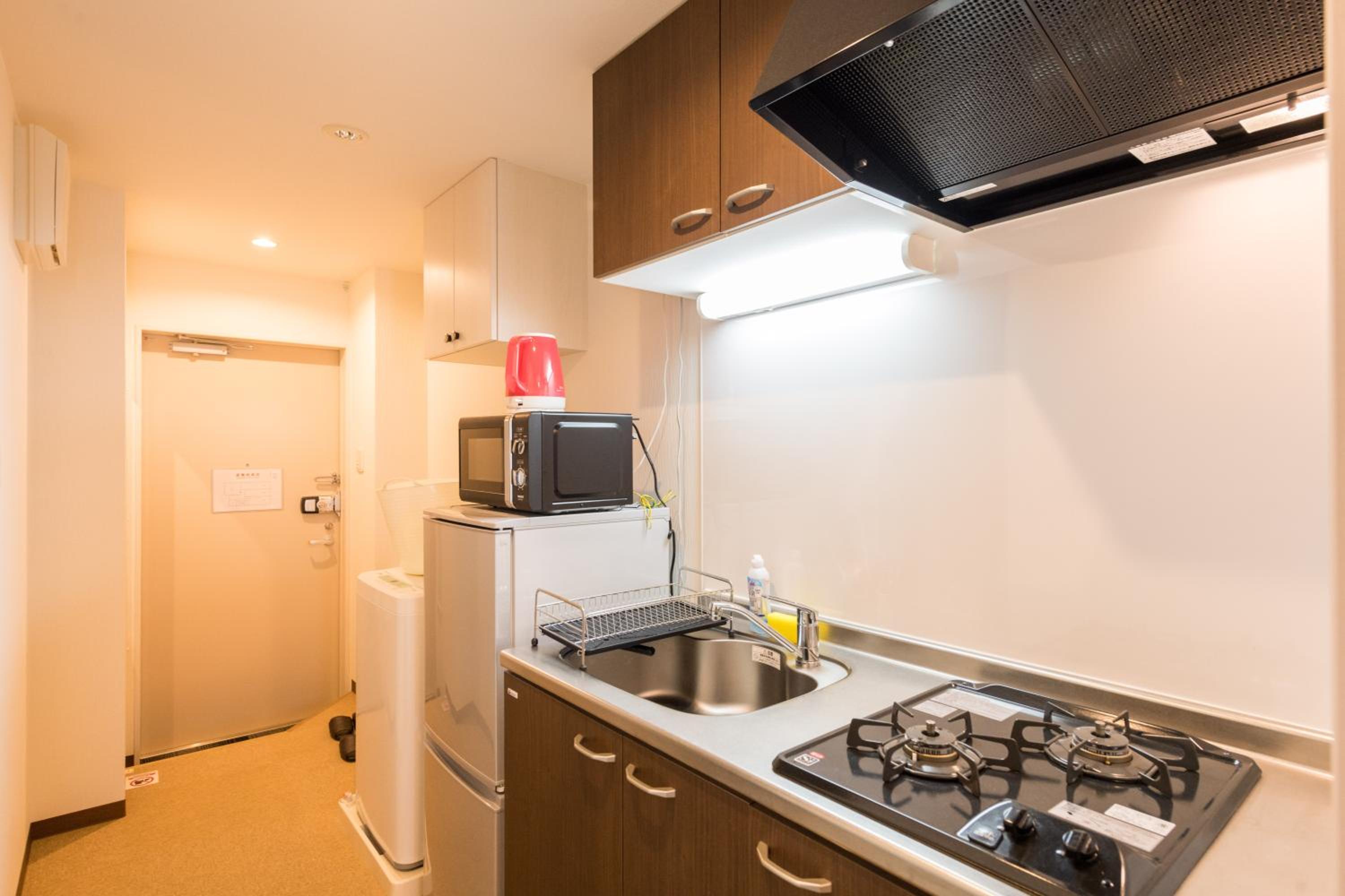 Standard Twin Room - Photo 13