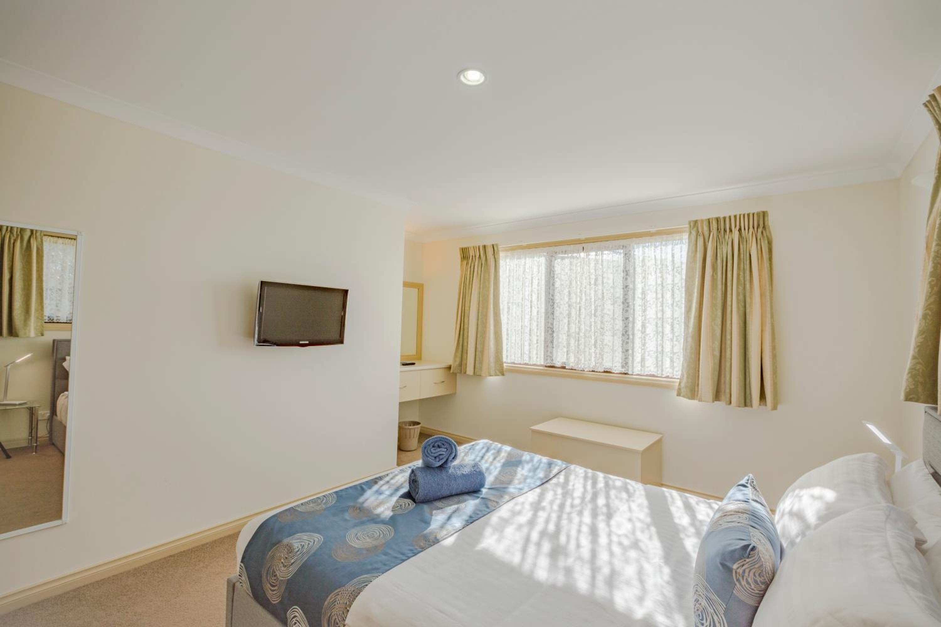 Deluxe Double Room (26) - Photo 1