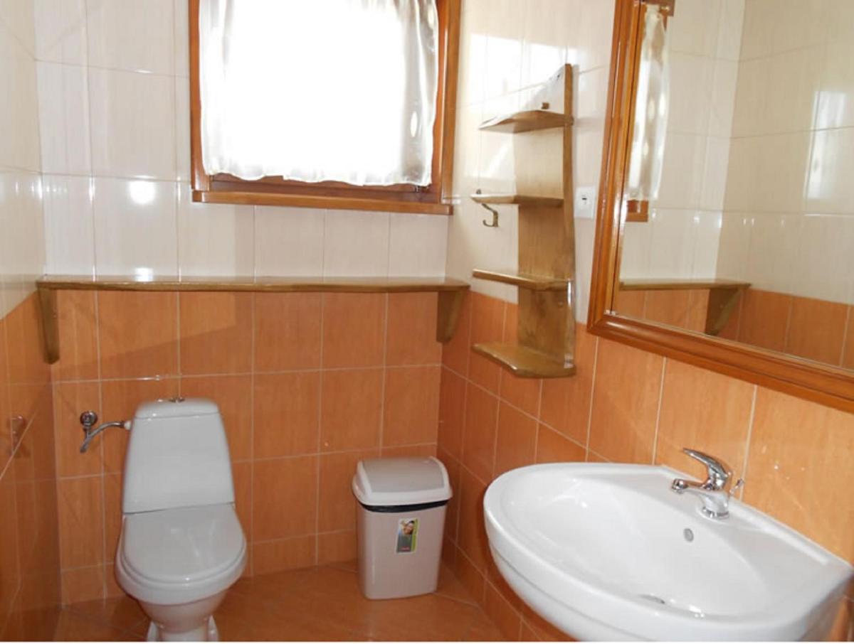 Triple Room with Bathroom photo 2