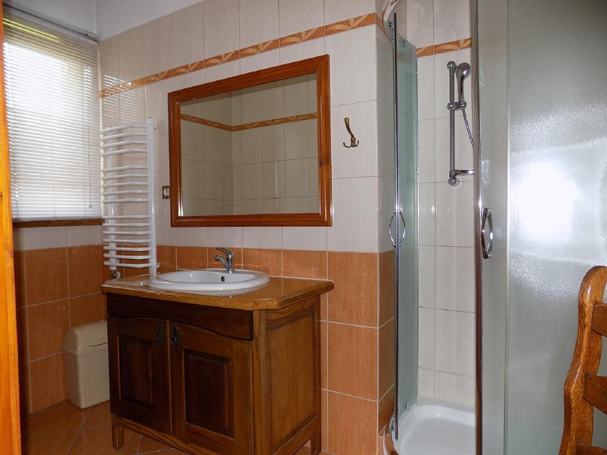 Triple Room with Bathroom photo 2
