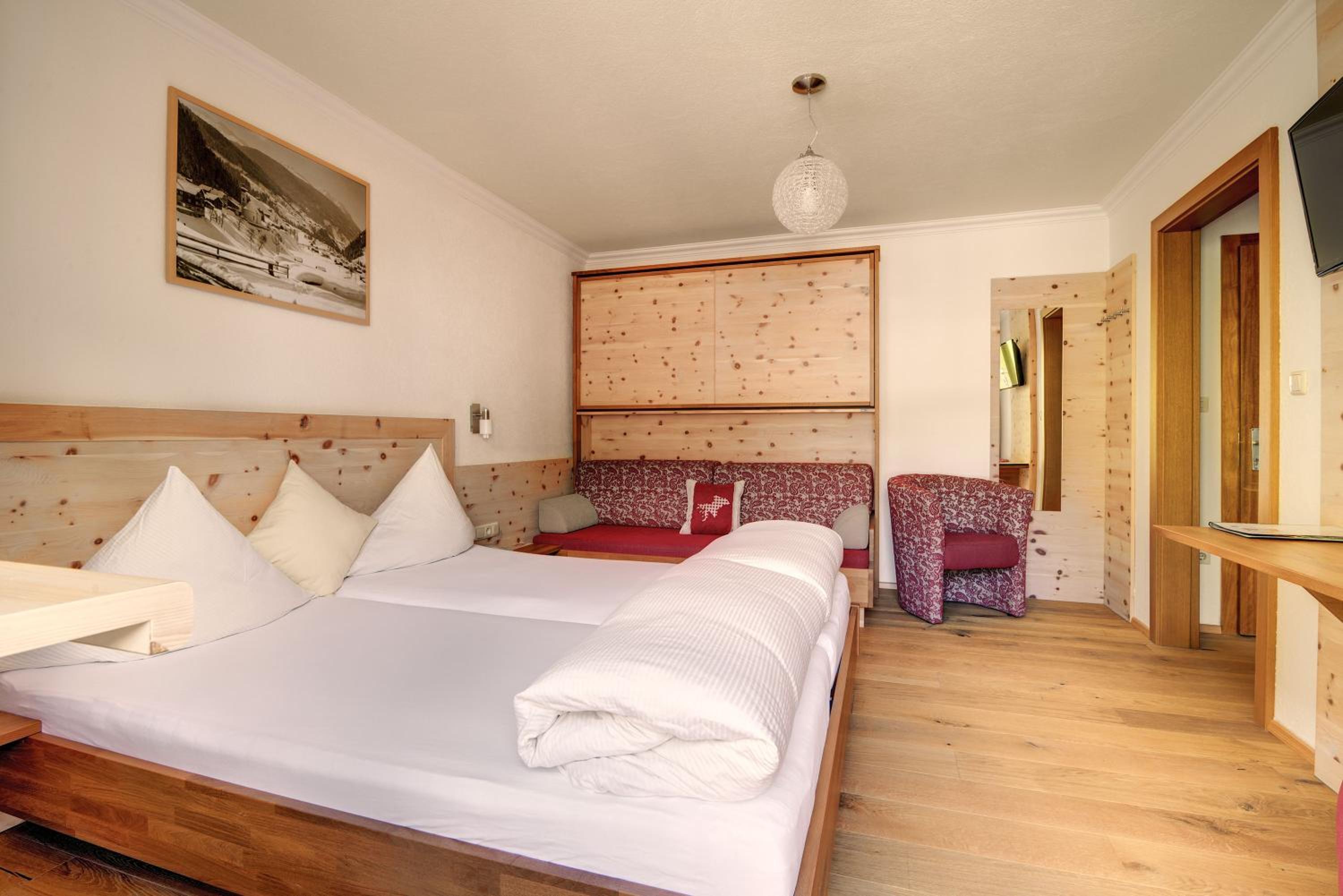 Double Room Gampertun photo 2