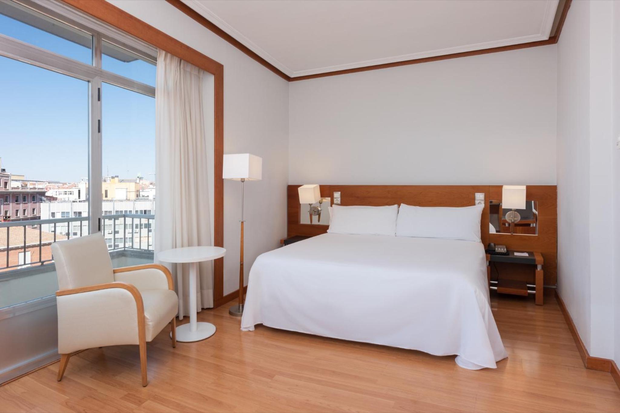 Standard Room - Photo 1