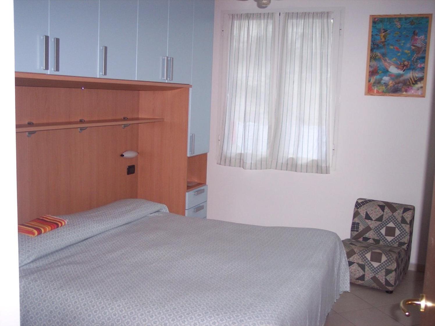 Double Room with Balcony - Photo 6