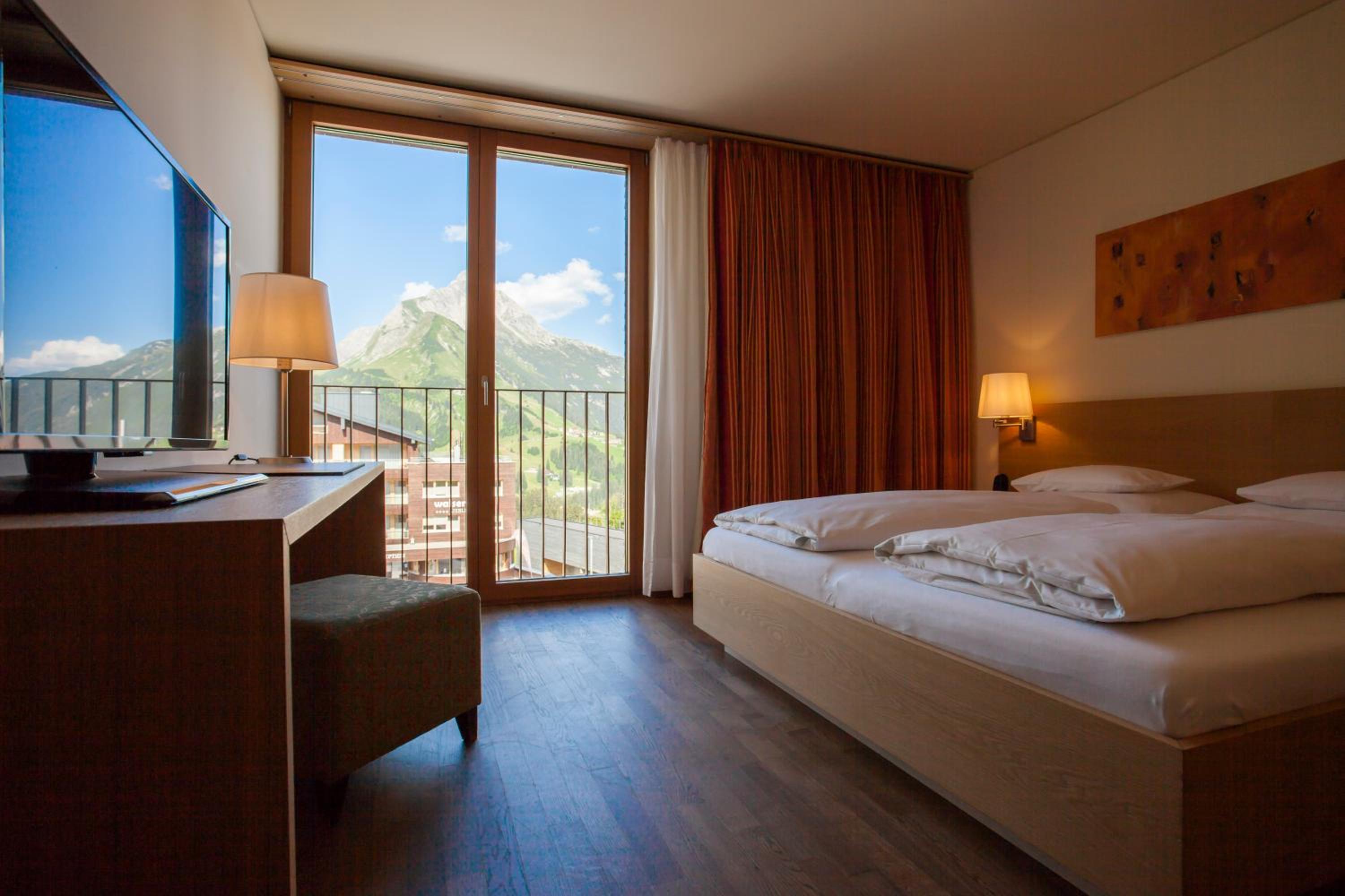 Comfort Suite photo 1