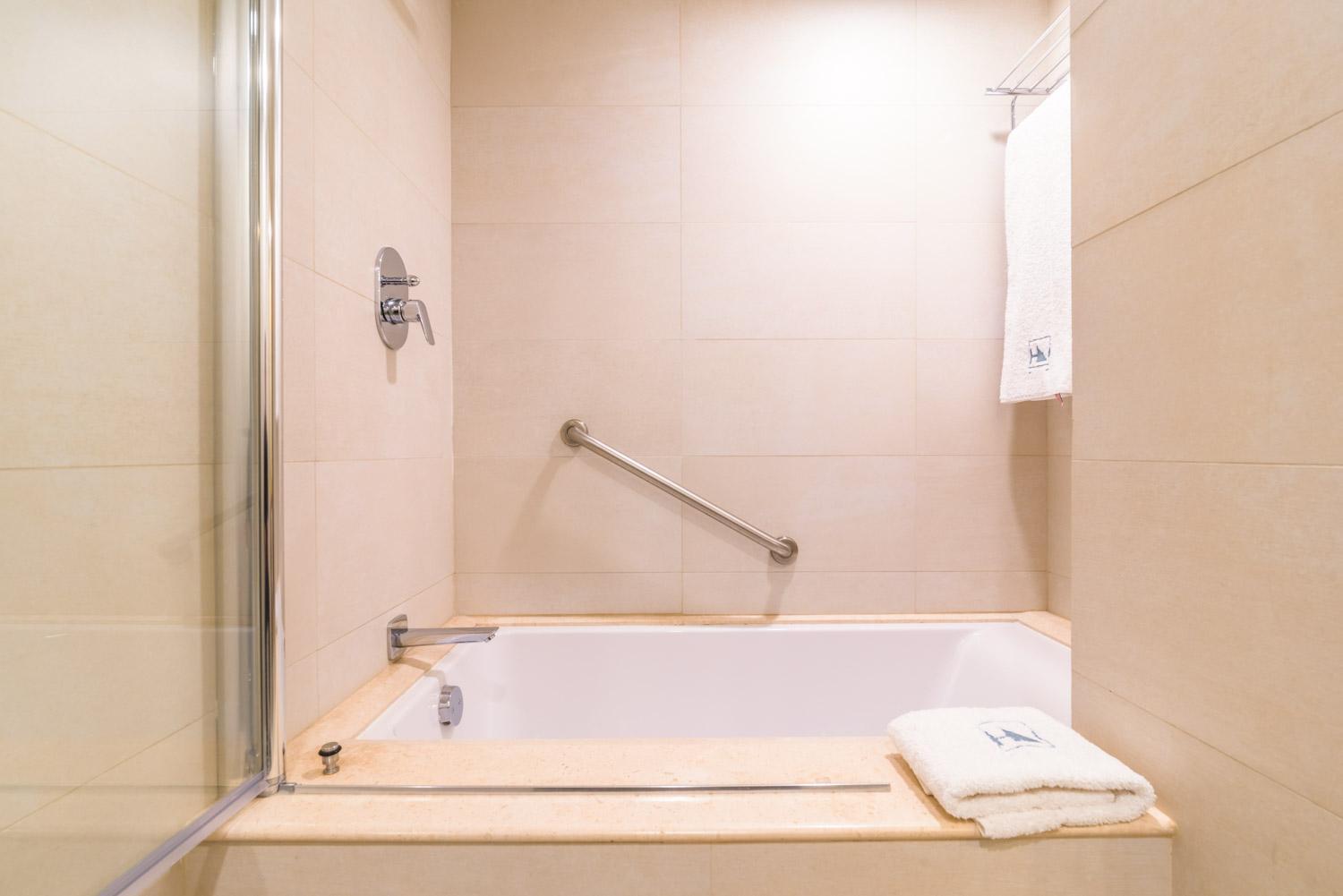 Triple Room - Photo 2