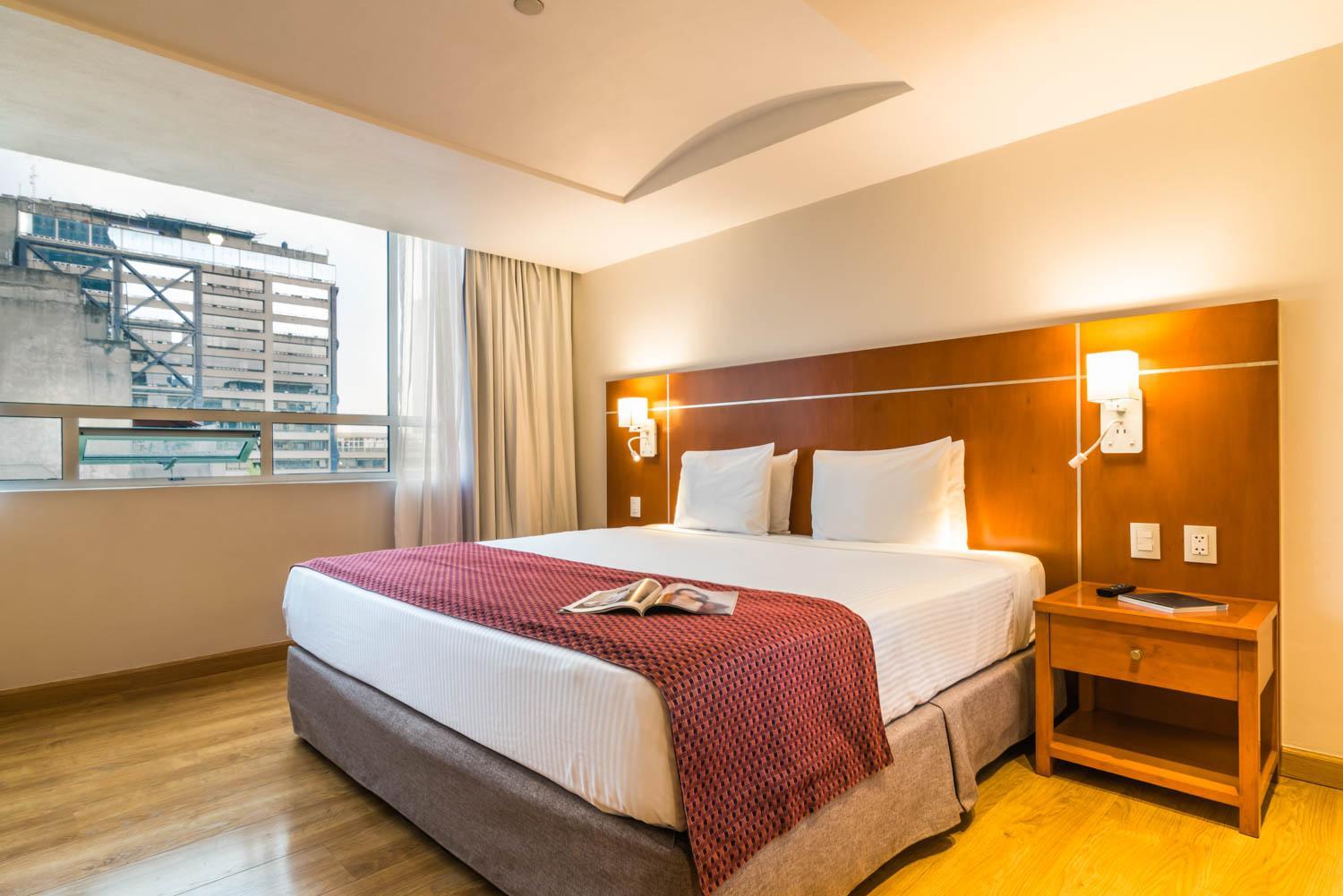 Junior Suite with King Bed - Photo 1