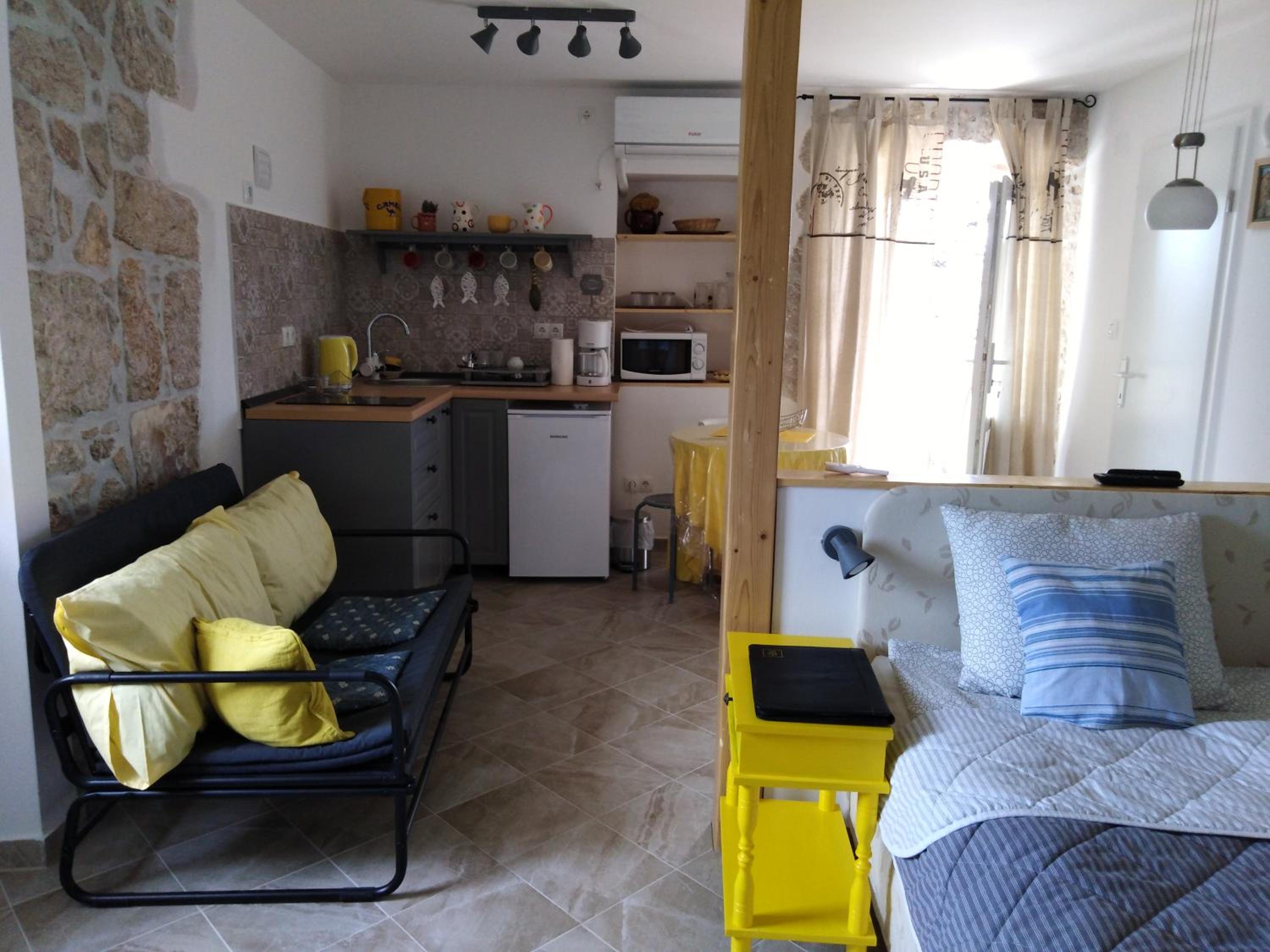 Studio with Terrace photo 1