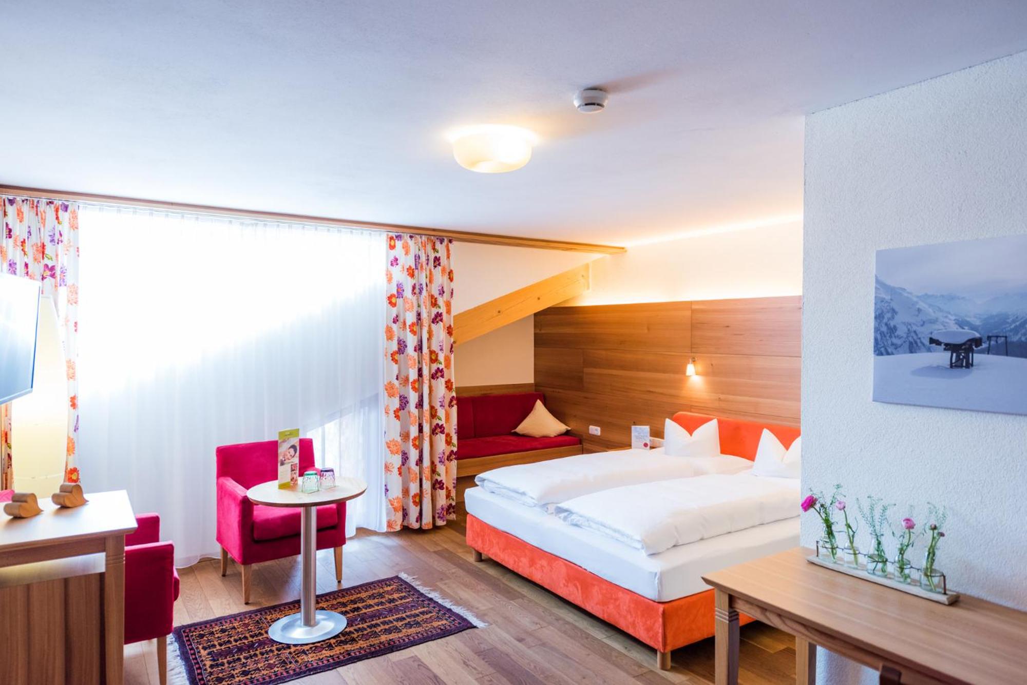 Superior Double Room - Photo 1