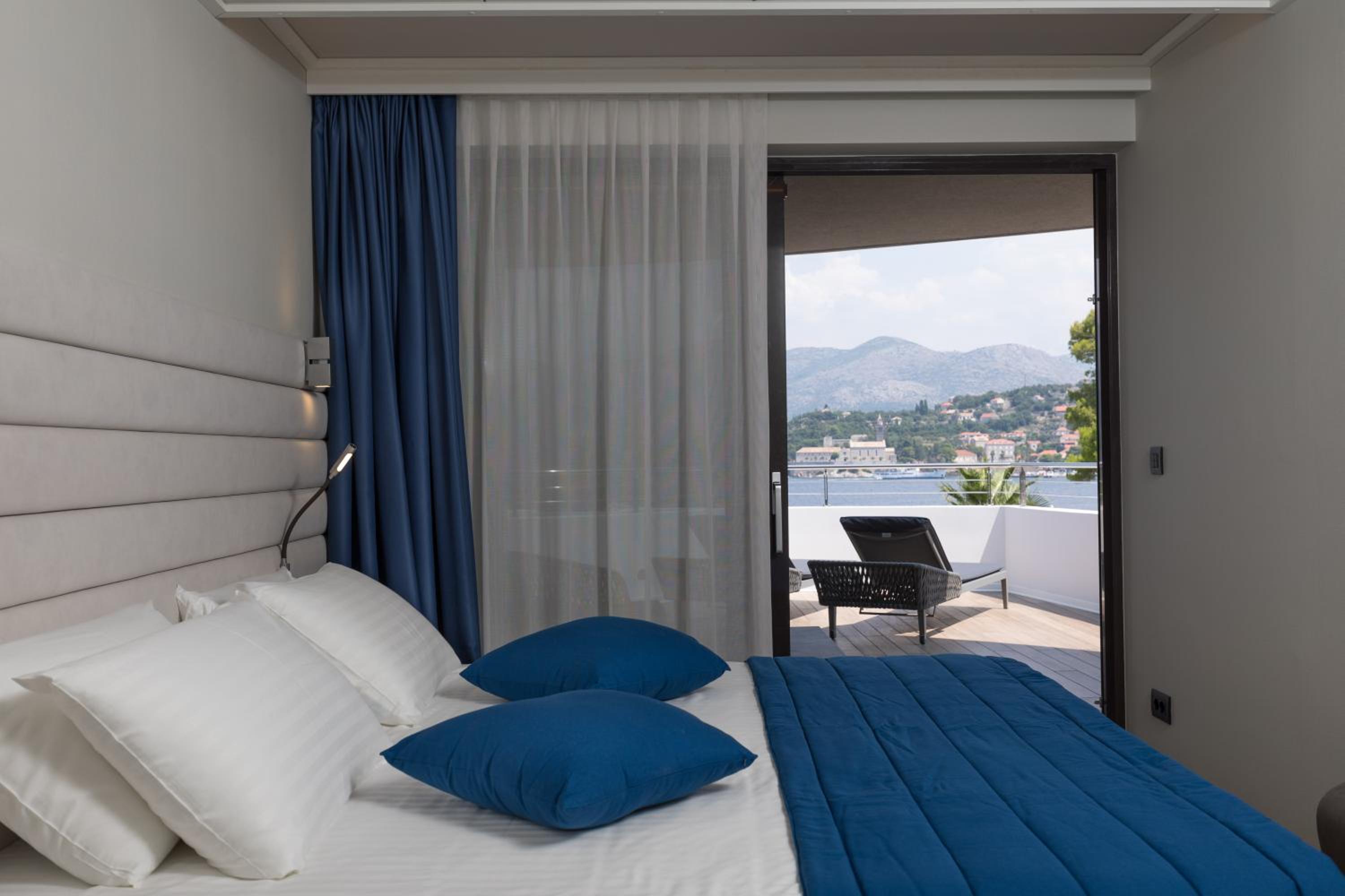 Superior Apartment With Sea View photo 1